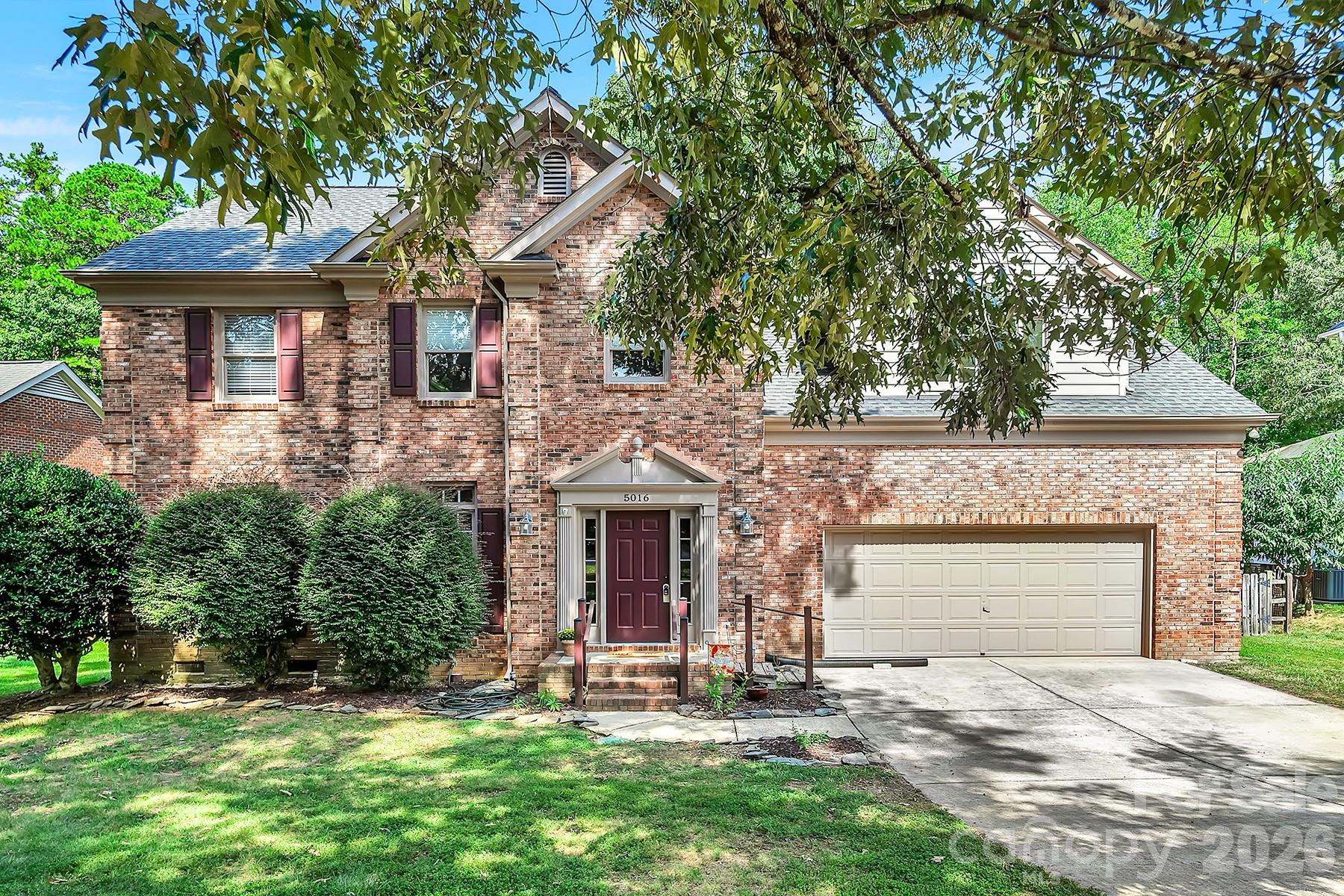 5016 Hickory Lake Lane — photo
