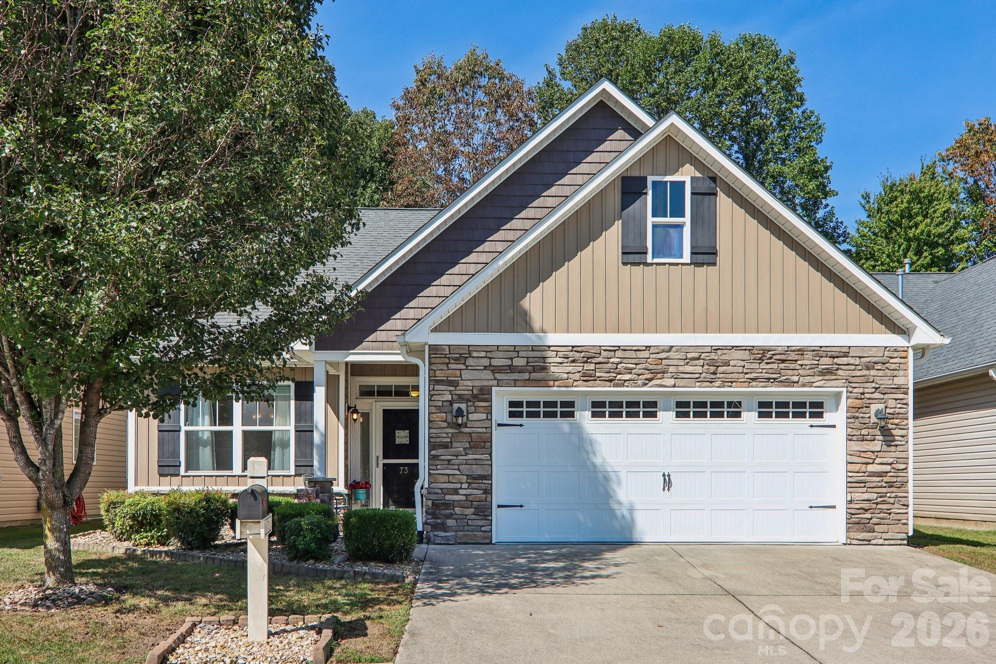 73 Foxtail Court — photo