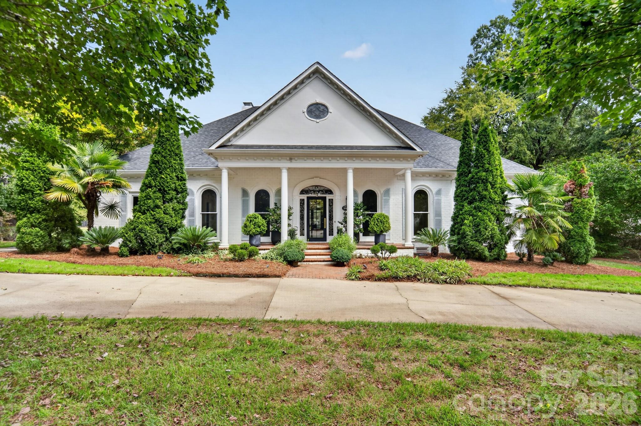3747 Moorland Drive — photo