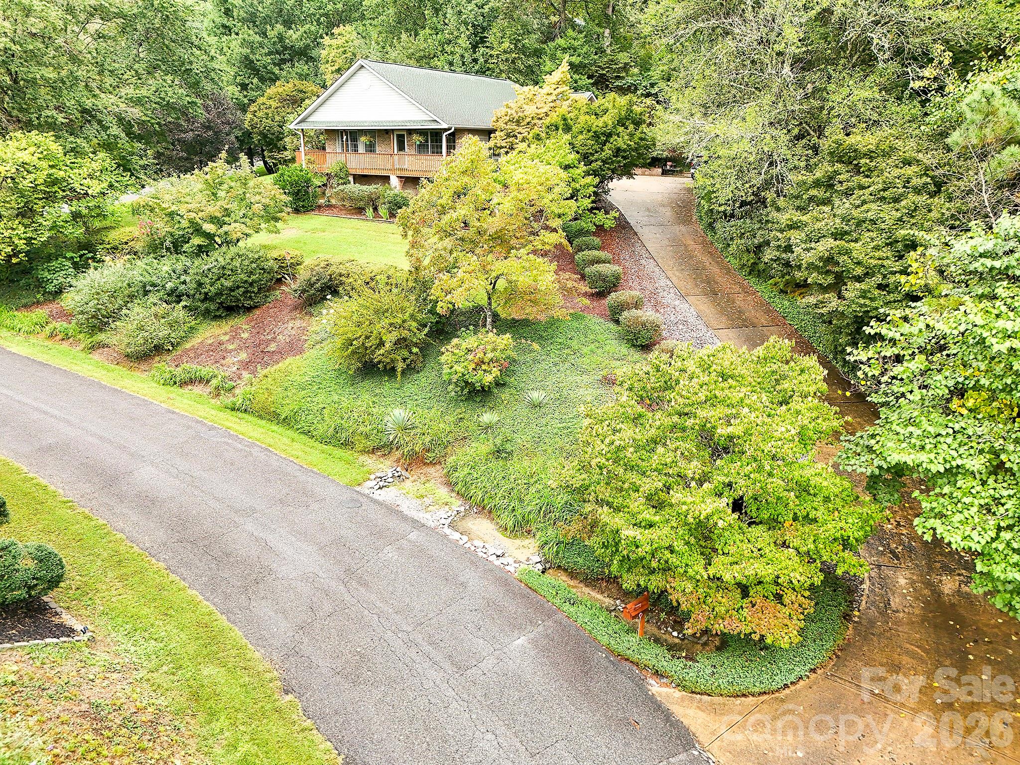 2008 Deep Woods Drive — photo