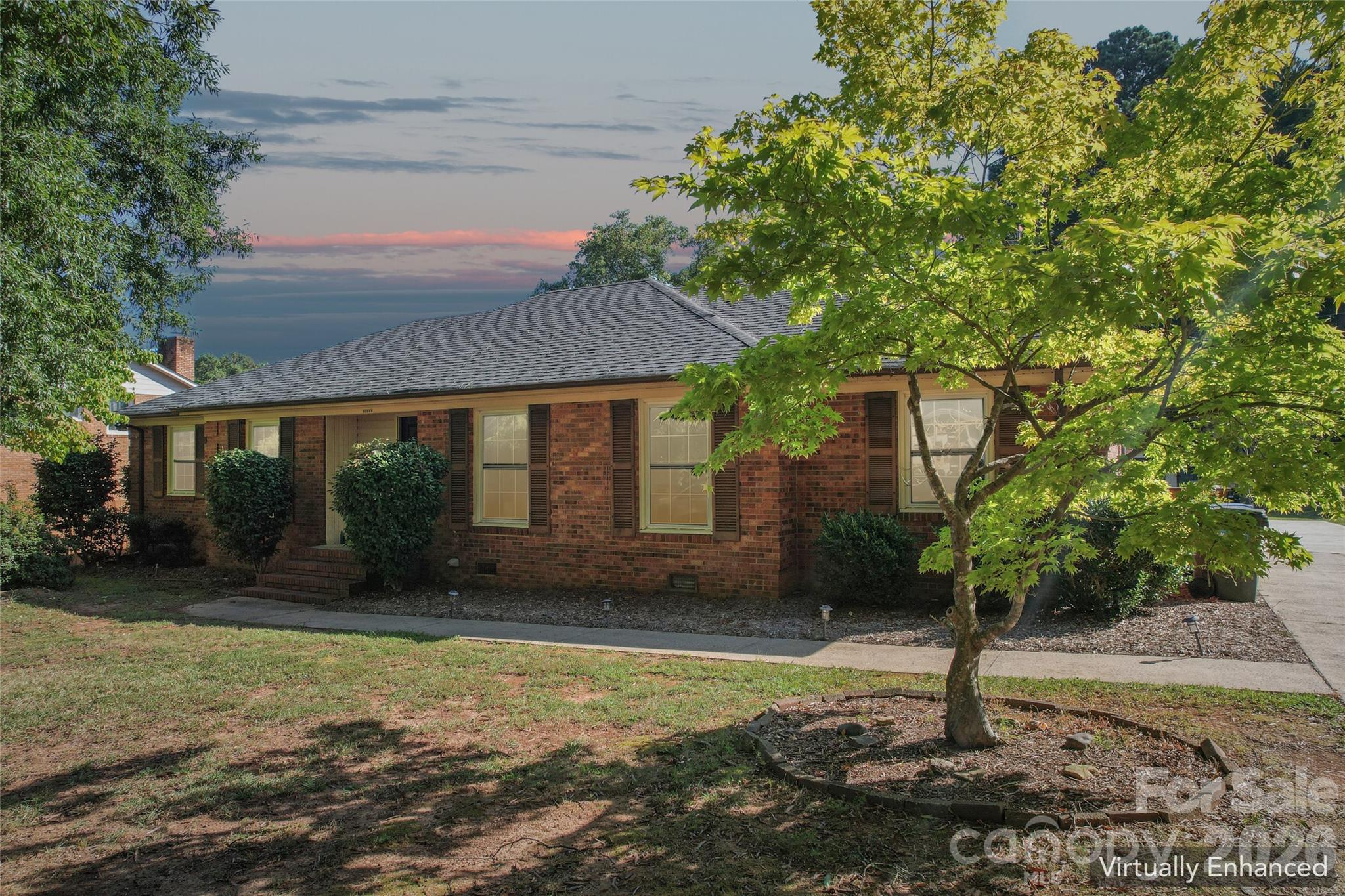 13507 Four Oaks Lane — photo