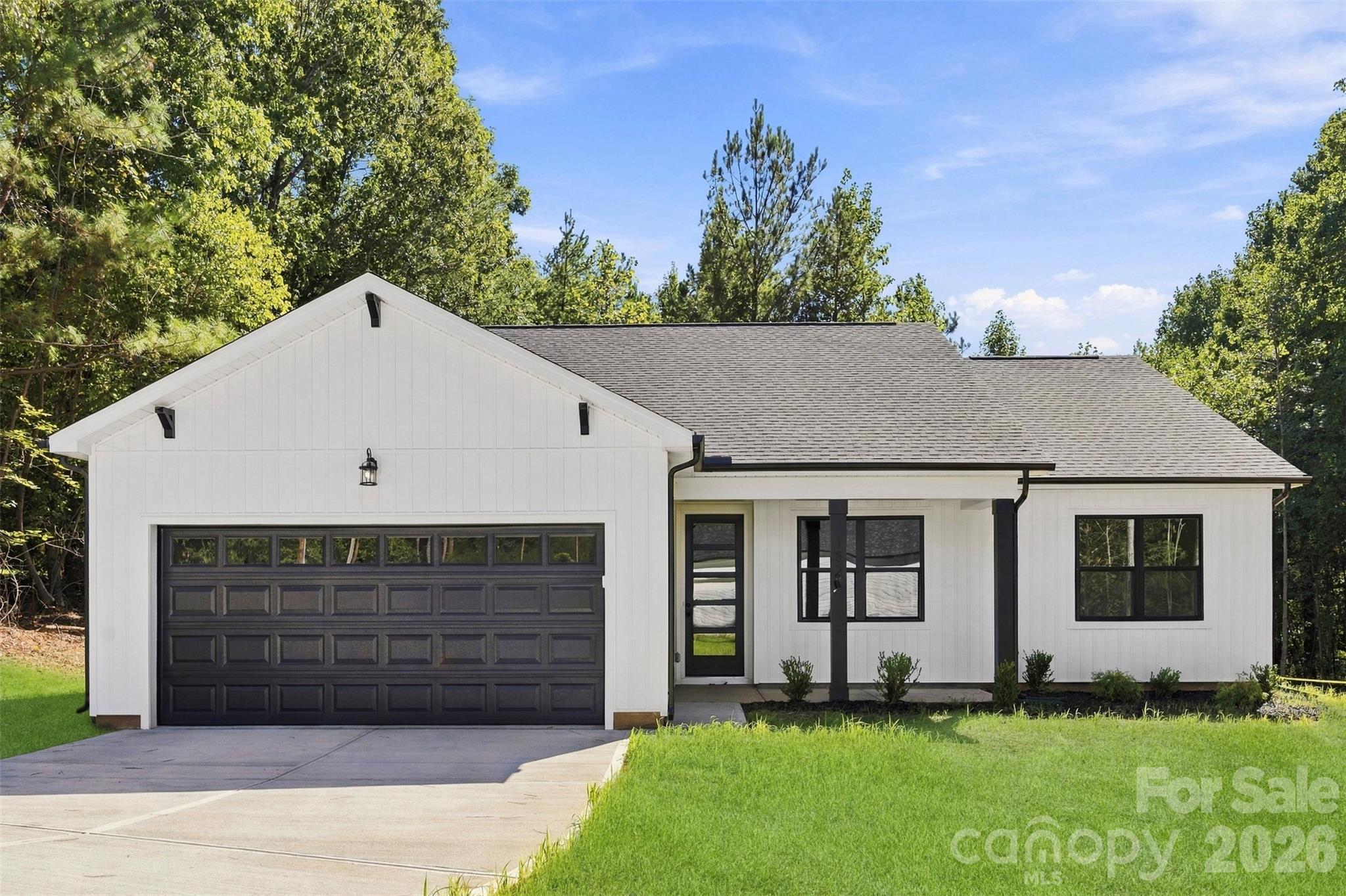 152 Mccarver Road — photo