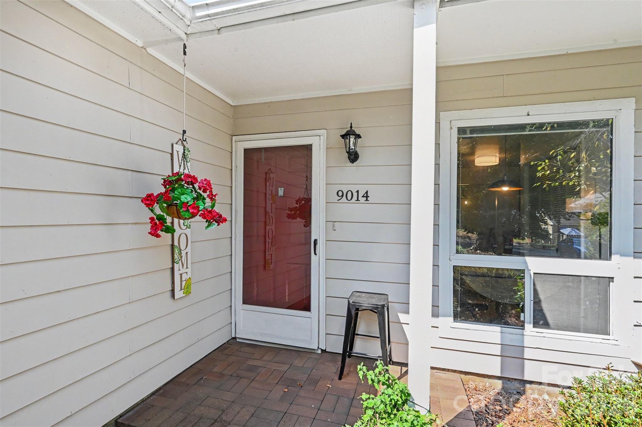 9014 Mcalpine Cove Court — photo