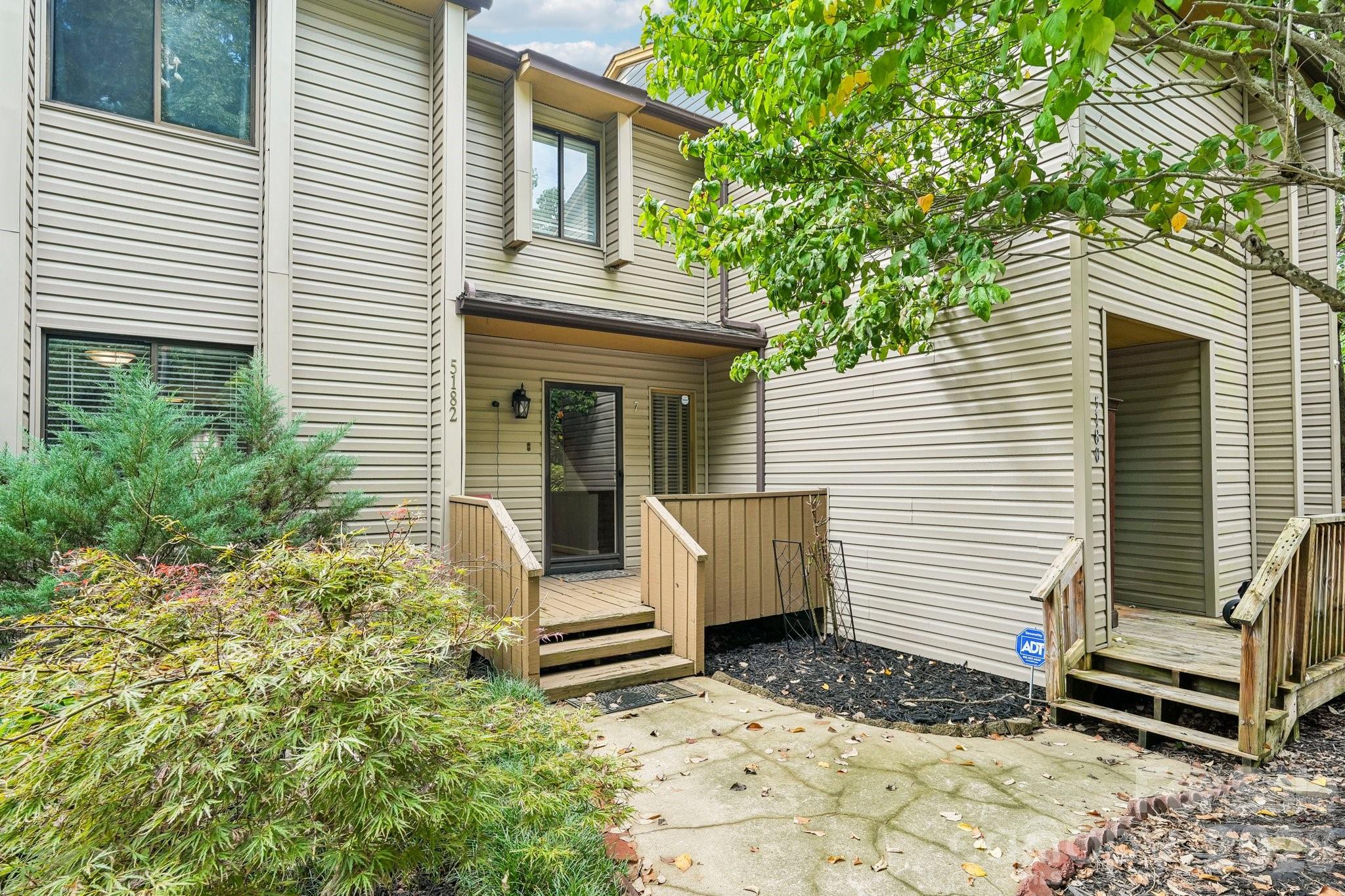5182 Corbin Lane — photo