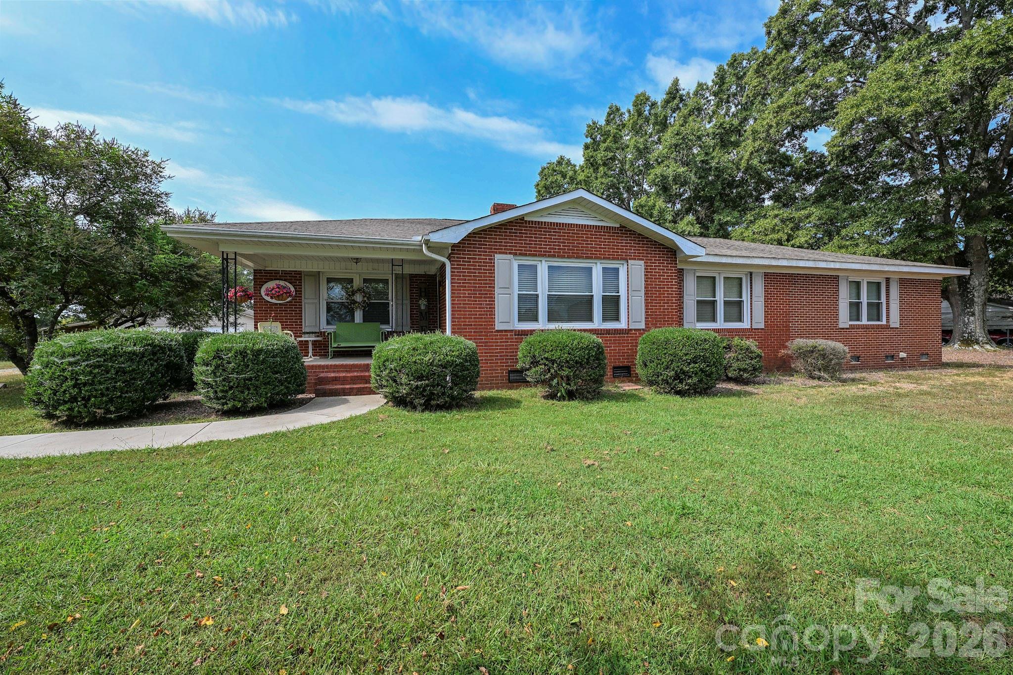6920 Indian Trail Fairview Road — photo