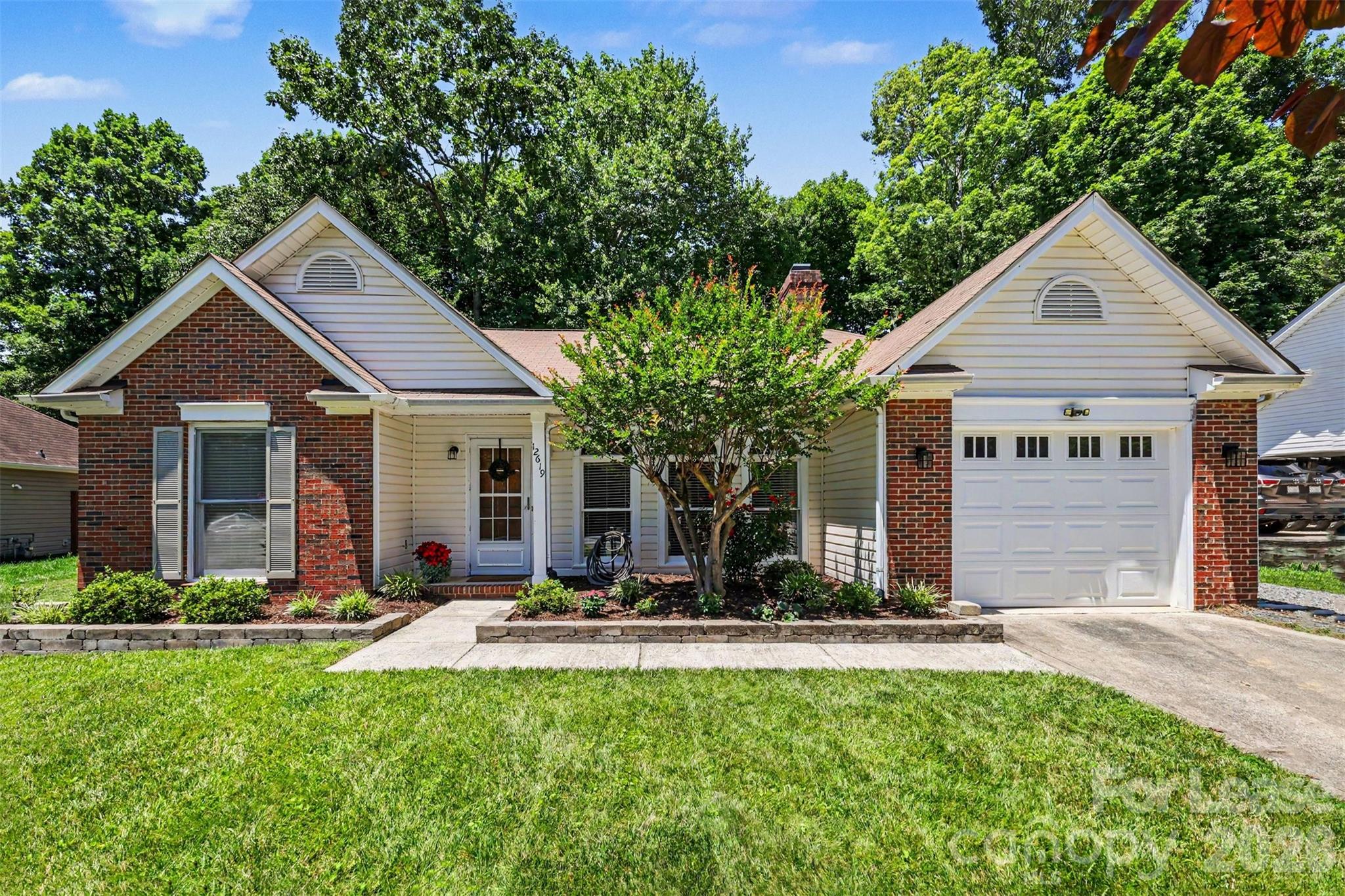 12619 Levins Hall Road — photo