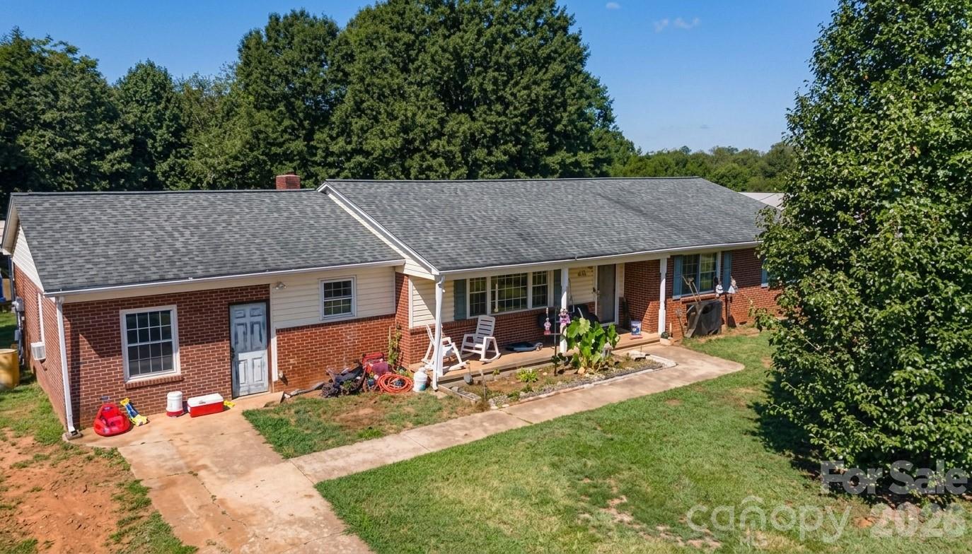 613 Plato Lee Road — photo