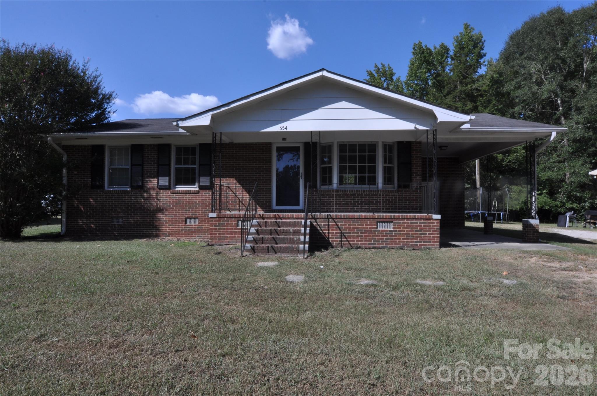 554 Gardendale Circle — photo