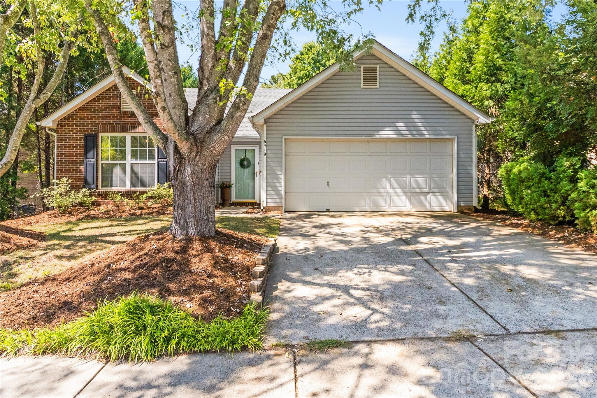 6419 Gatesville Lane — photo