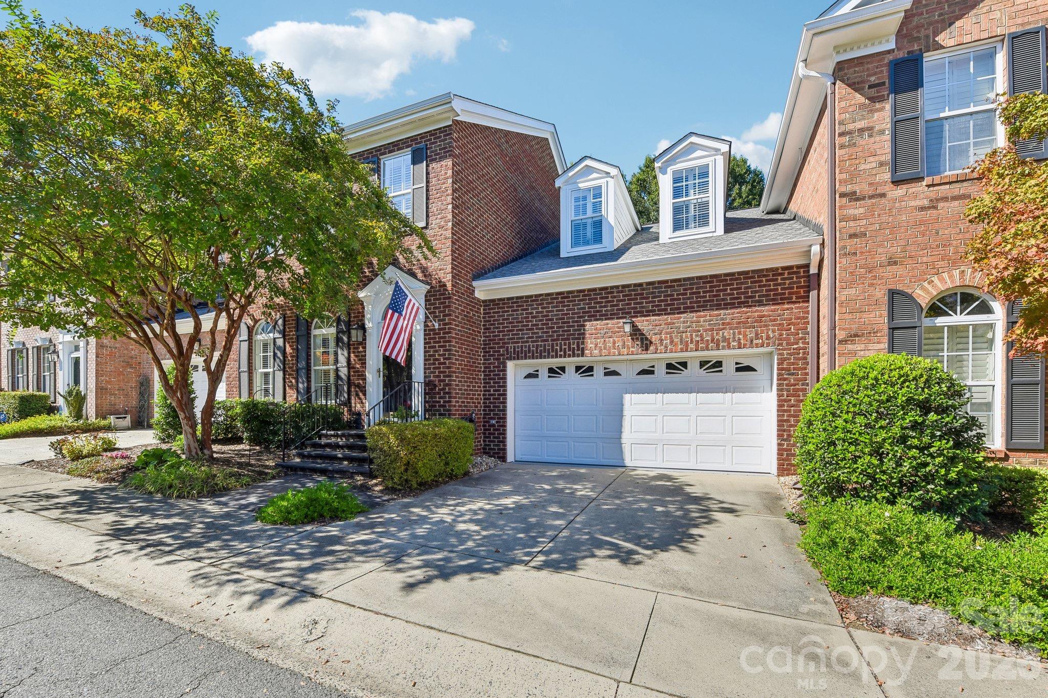 9363 Bonnie Briar Circle — photo