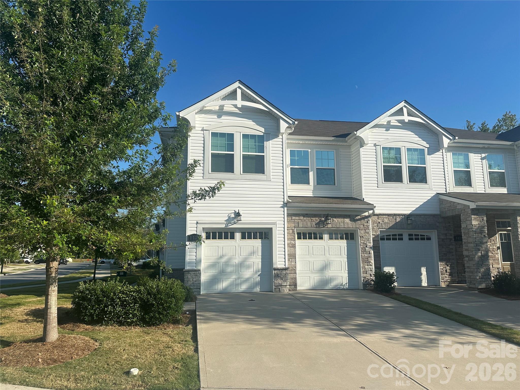 9021 Northfield Crossing Drive — photo