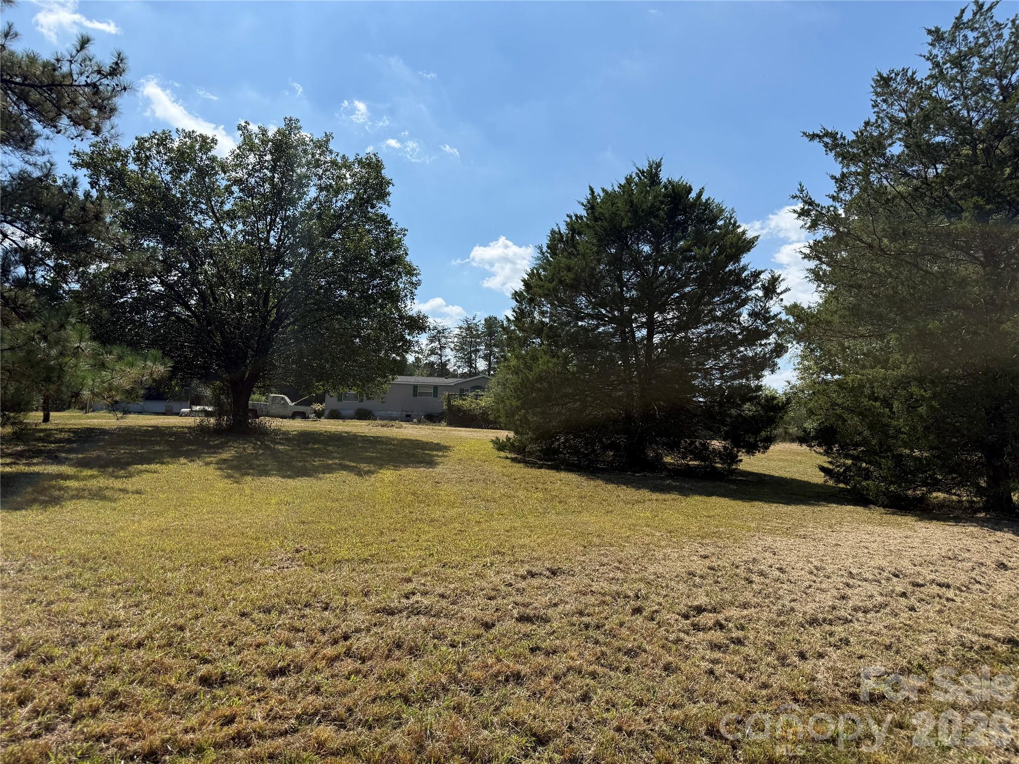 916 Hines Road — photo