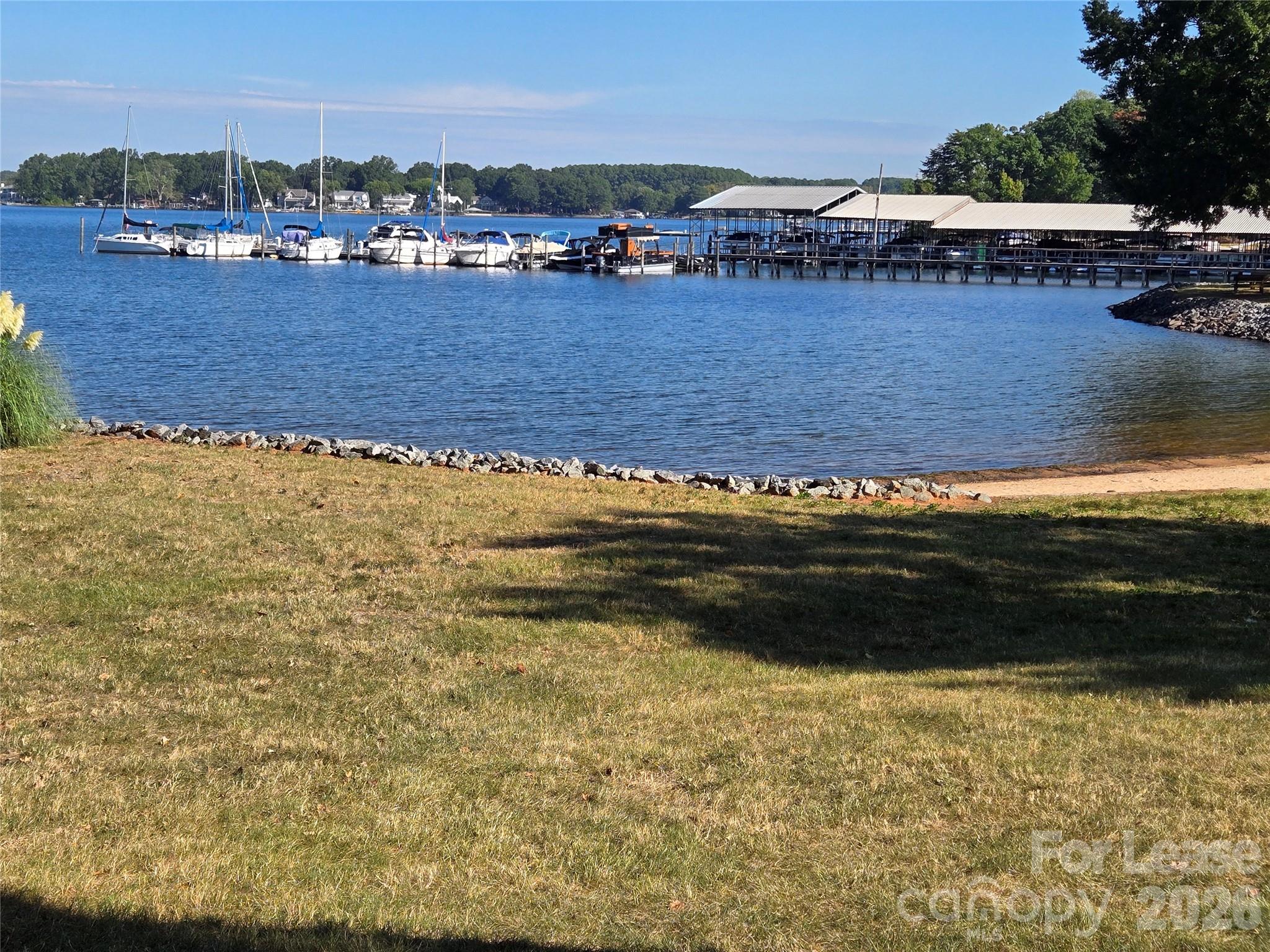 7401 Mariner Cove Drive — photo