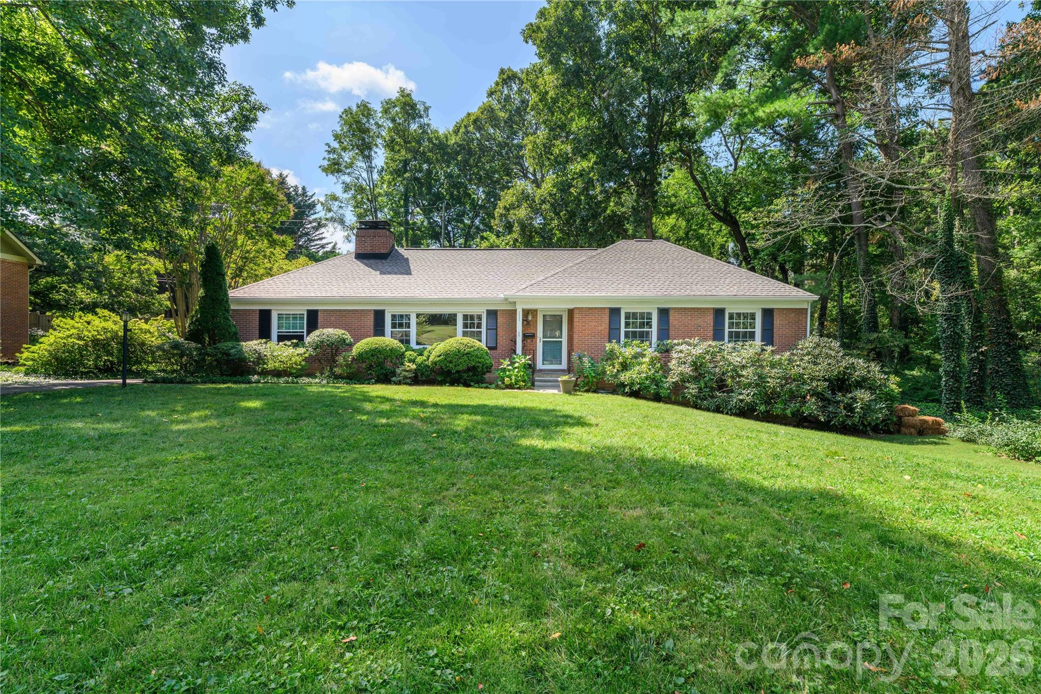 111 Gracelyn Road — photo