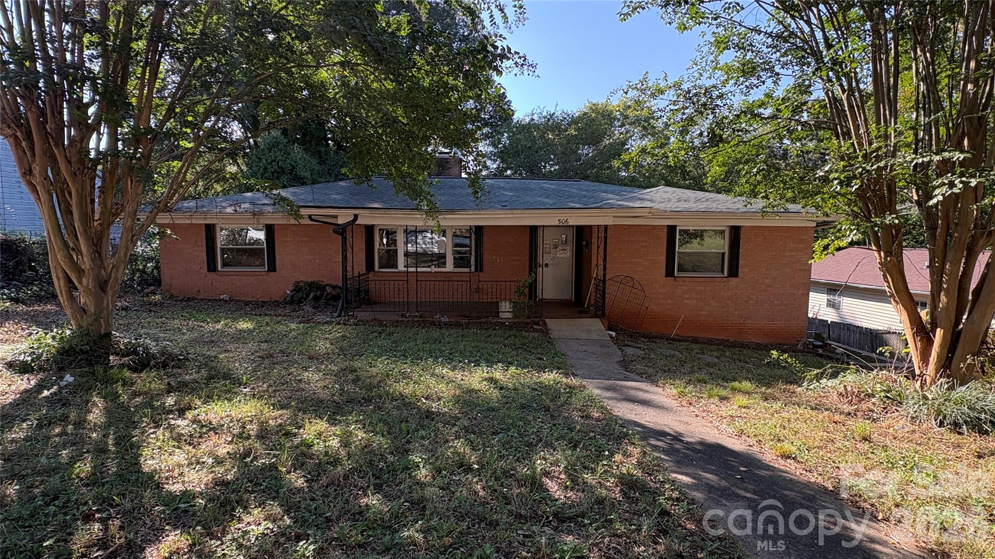 506 Whisnant Street — photo