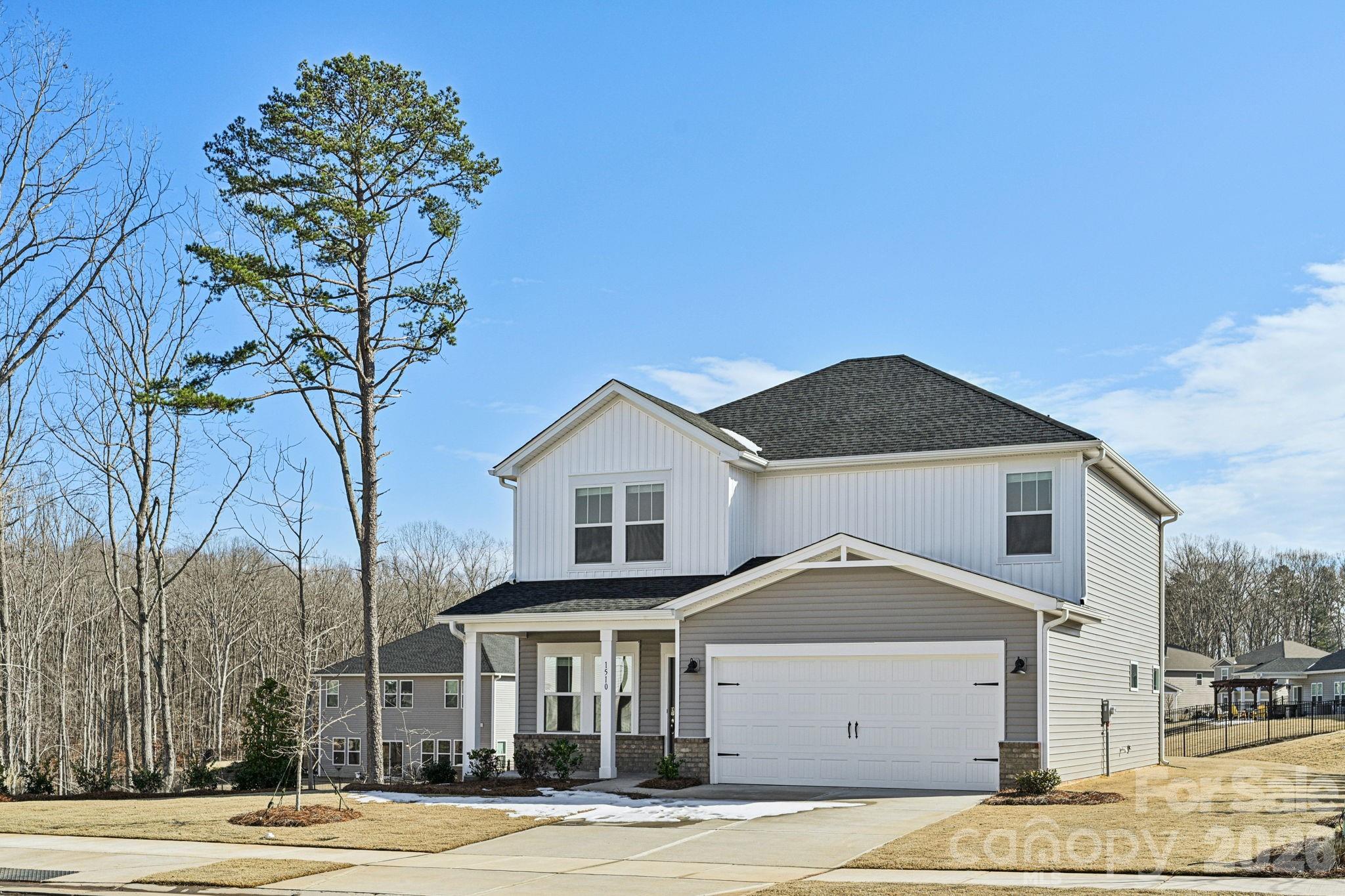 2411 Chartwell Street — photo