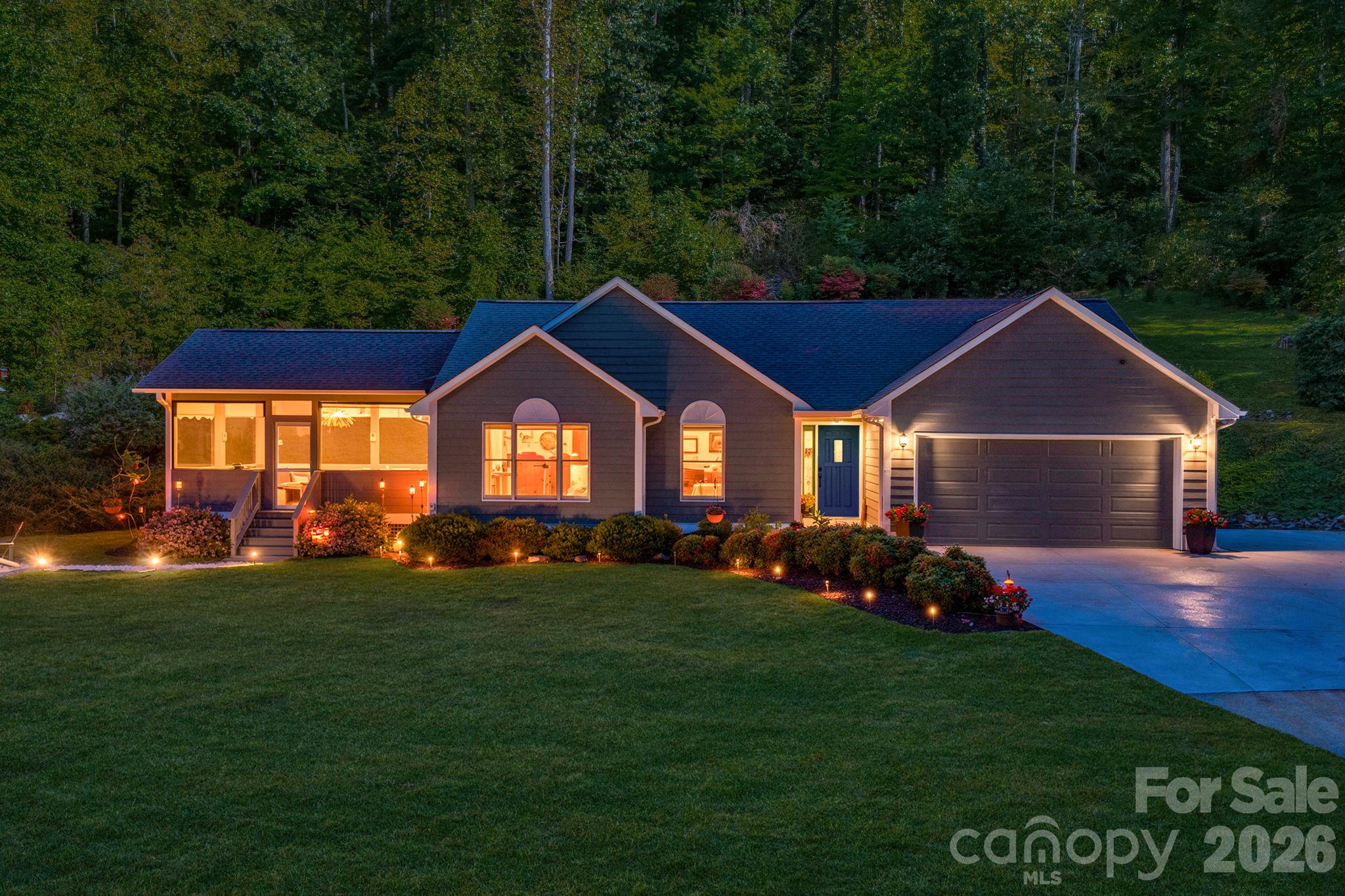 422 S Turkey Creek Road — photo