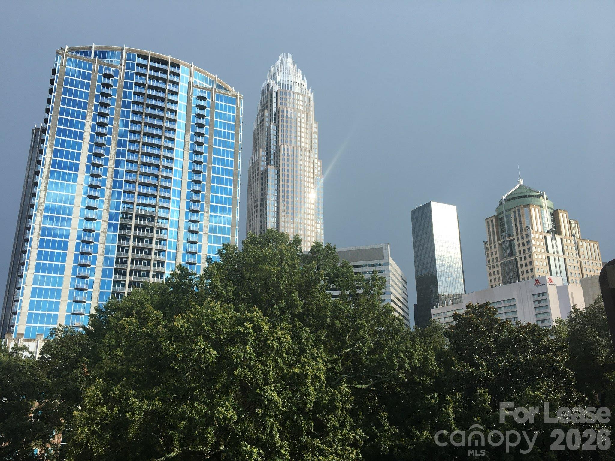 300 W 5th Street Unit 601 — photo