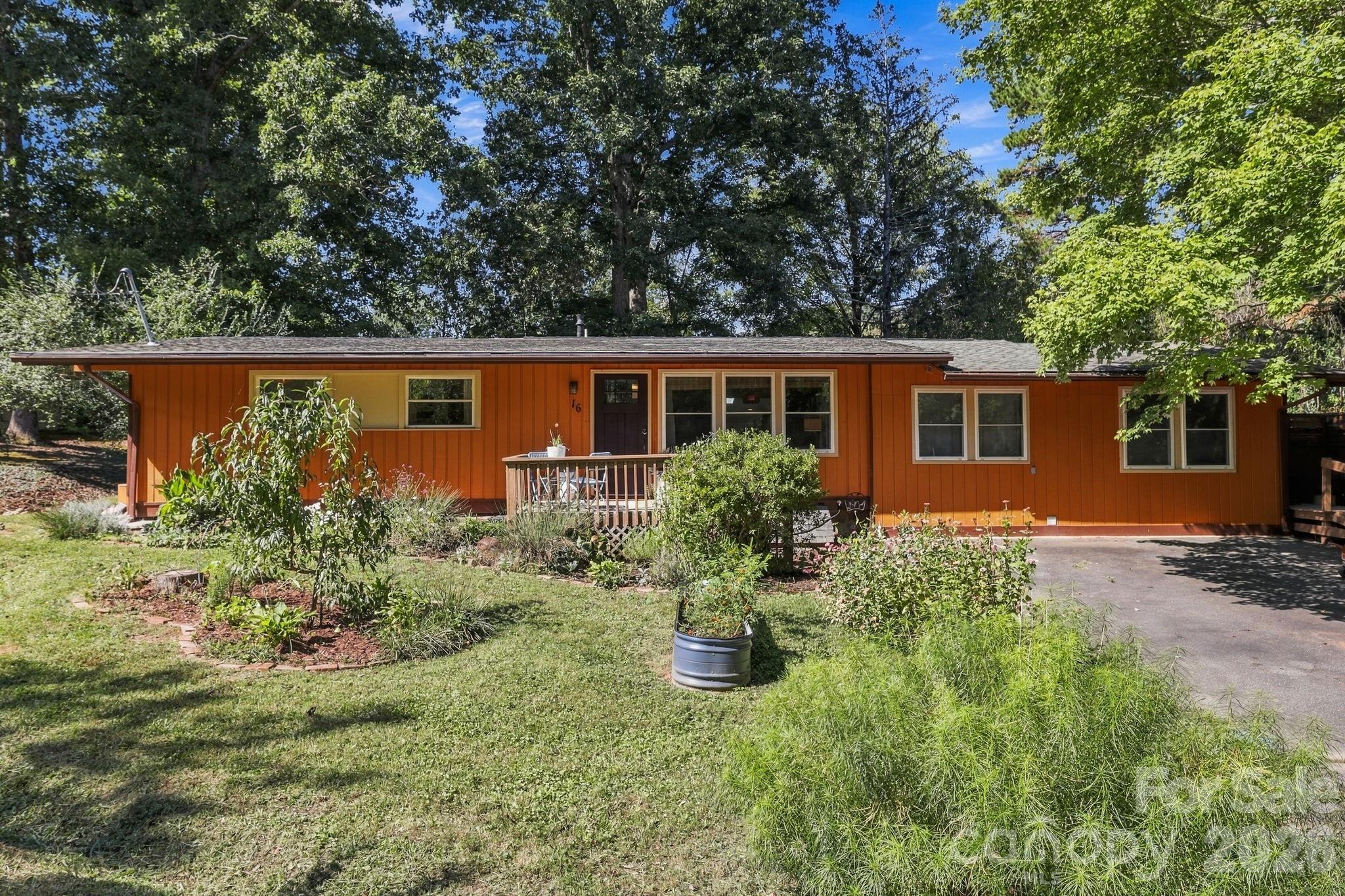 16 Melton Drive — photo