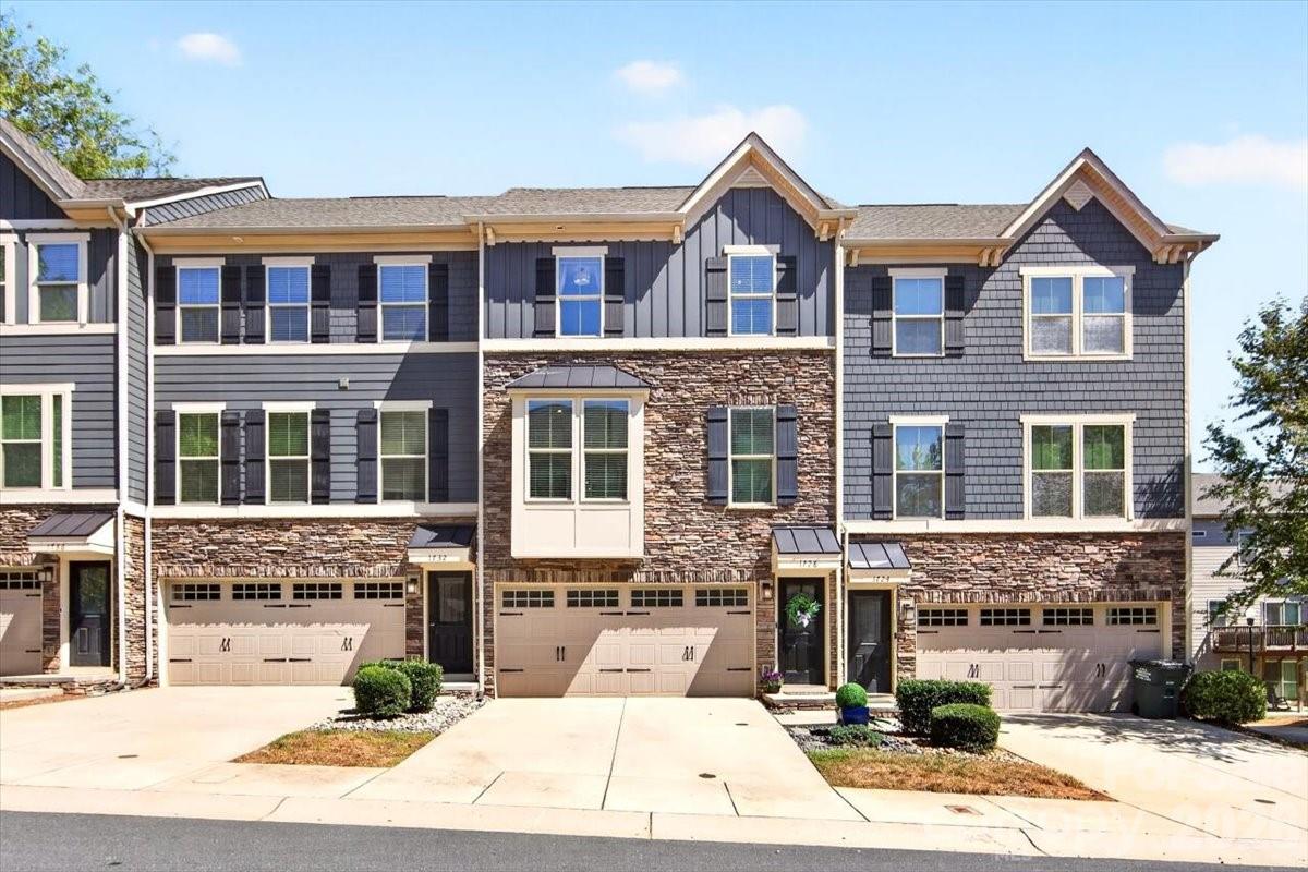 1728 Town Oak Lane — photo