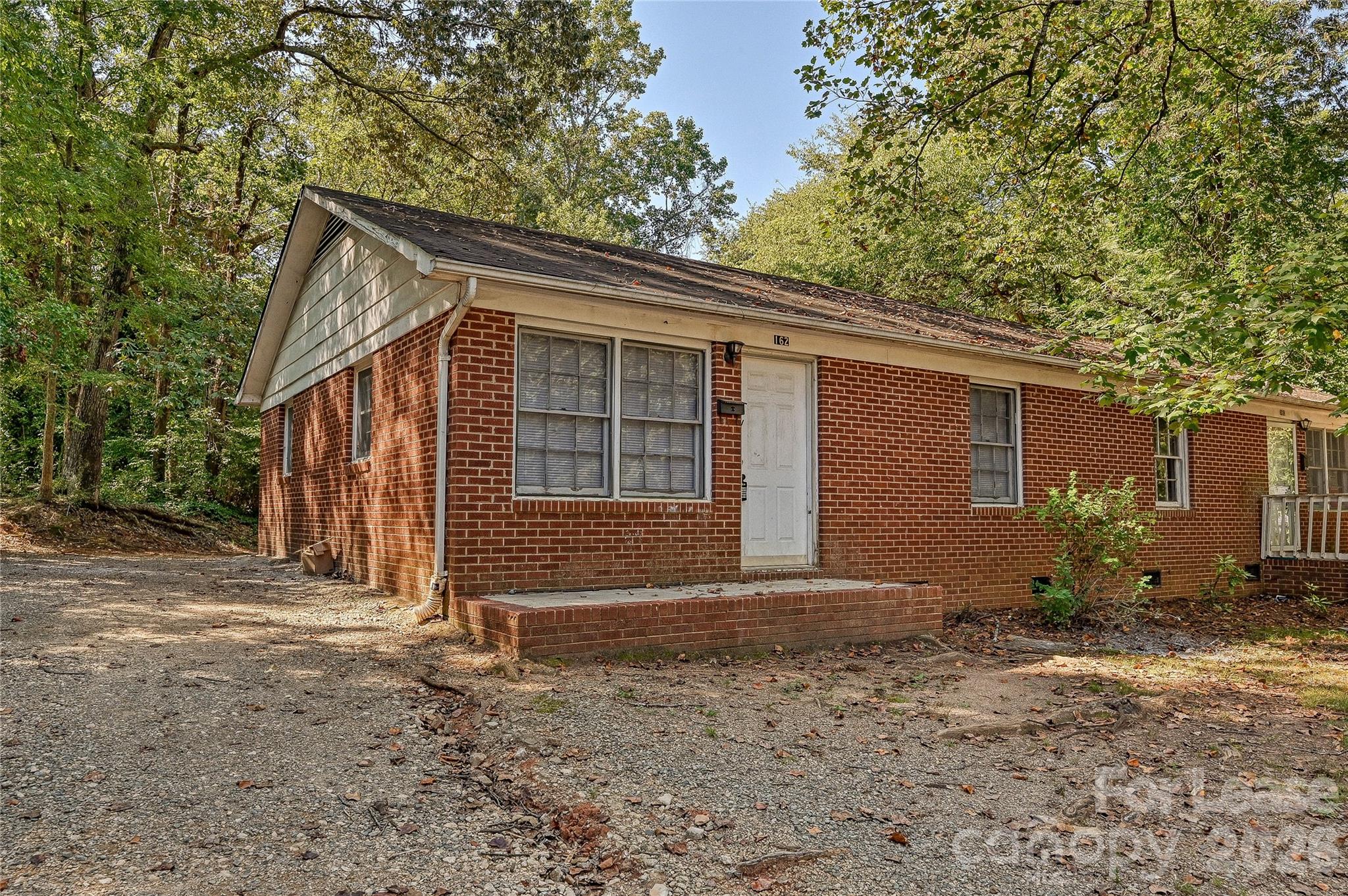162 American Avenue NE — photo