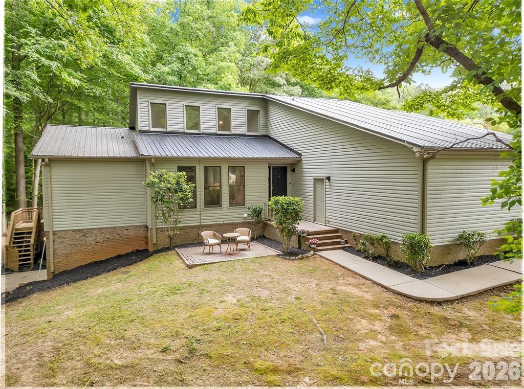 128 Spencer Woods Drive — photo