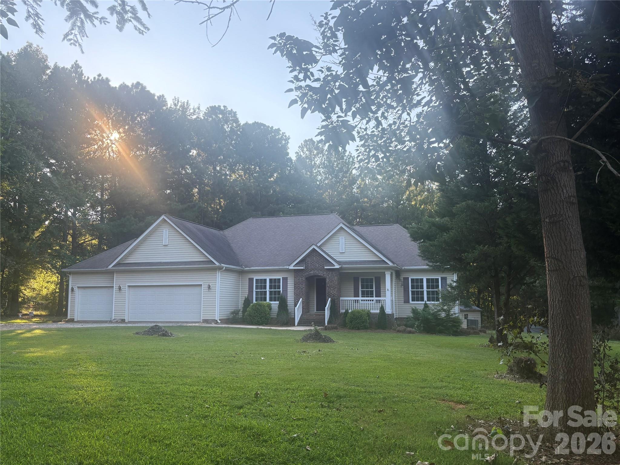 449 Potter Road — photo
