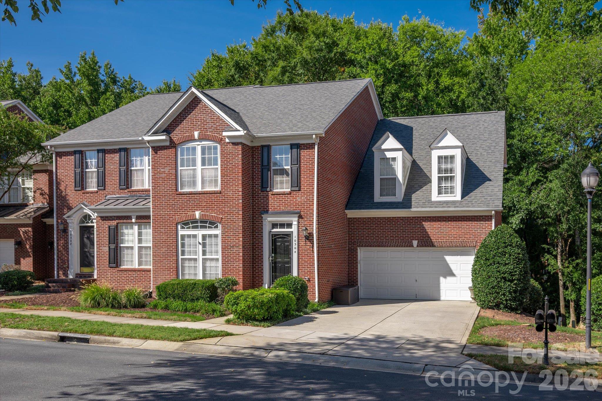 10304 Berkeley Pond Drive — photo