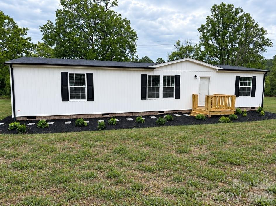 2735 Piney Road — photo