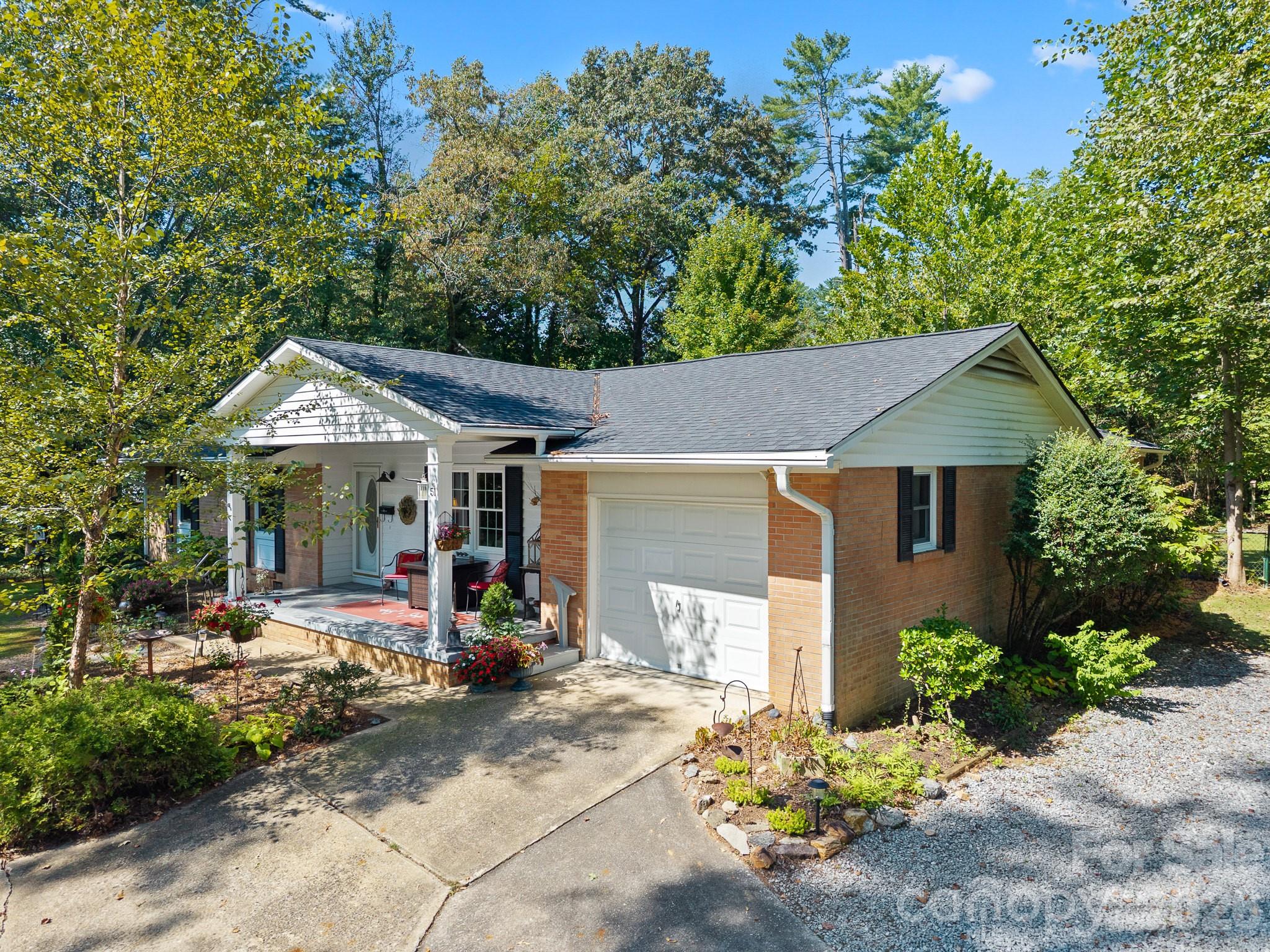 51 Parkview Drive — photo