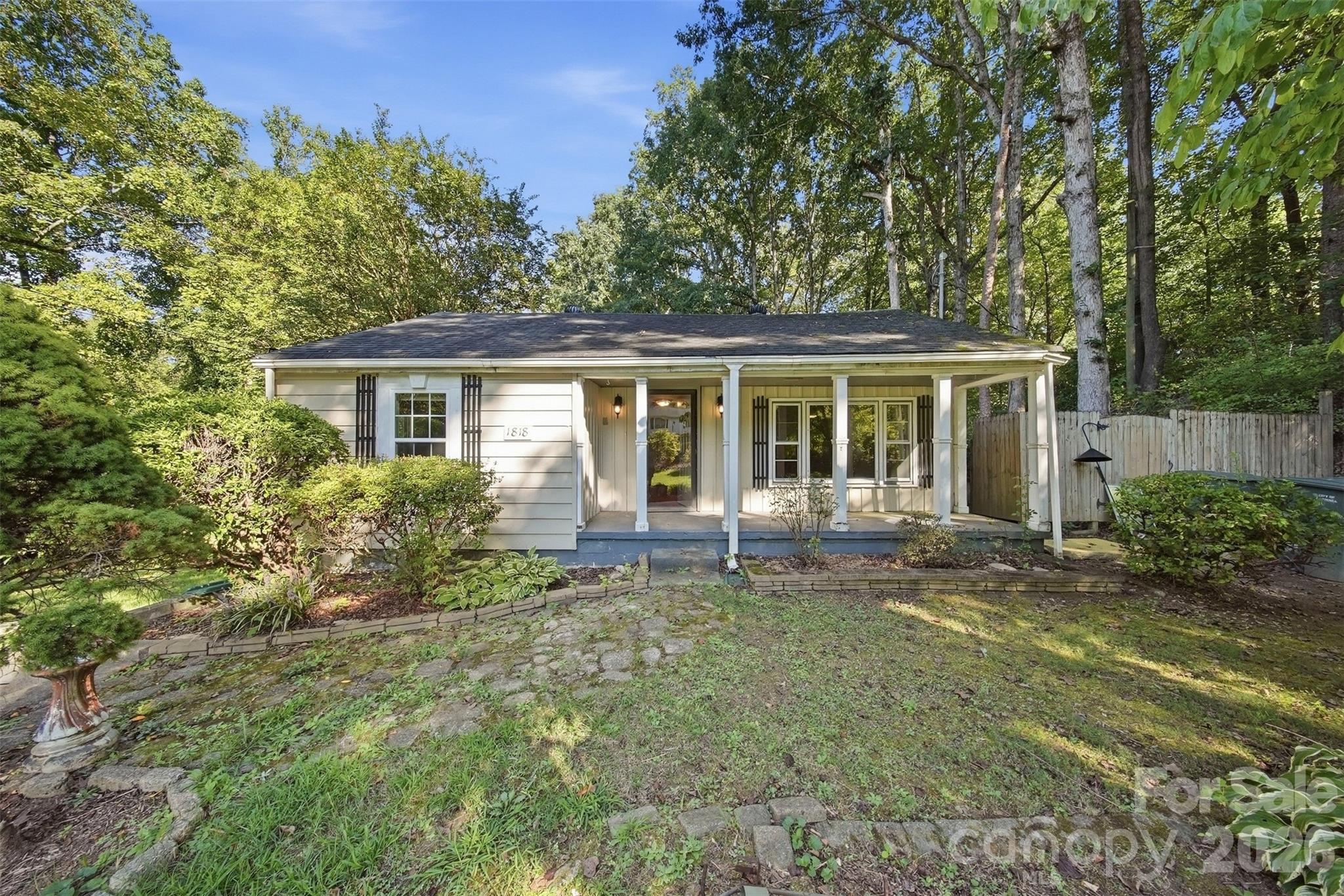 1818 Union Road — photo