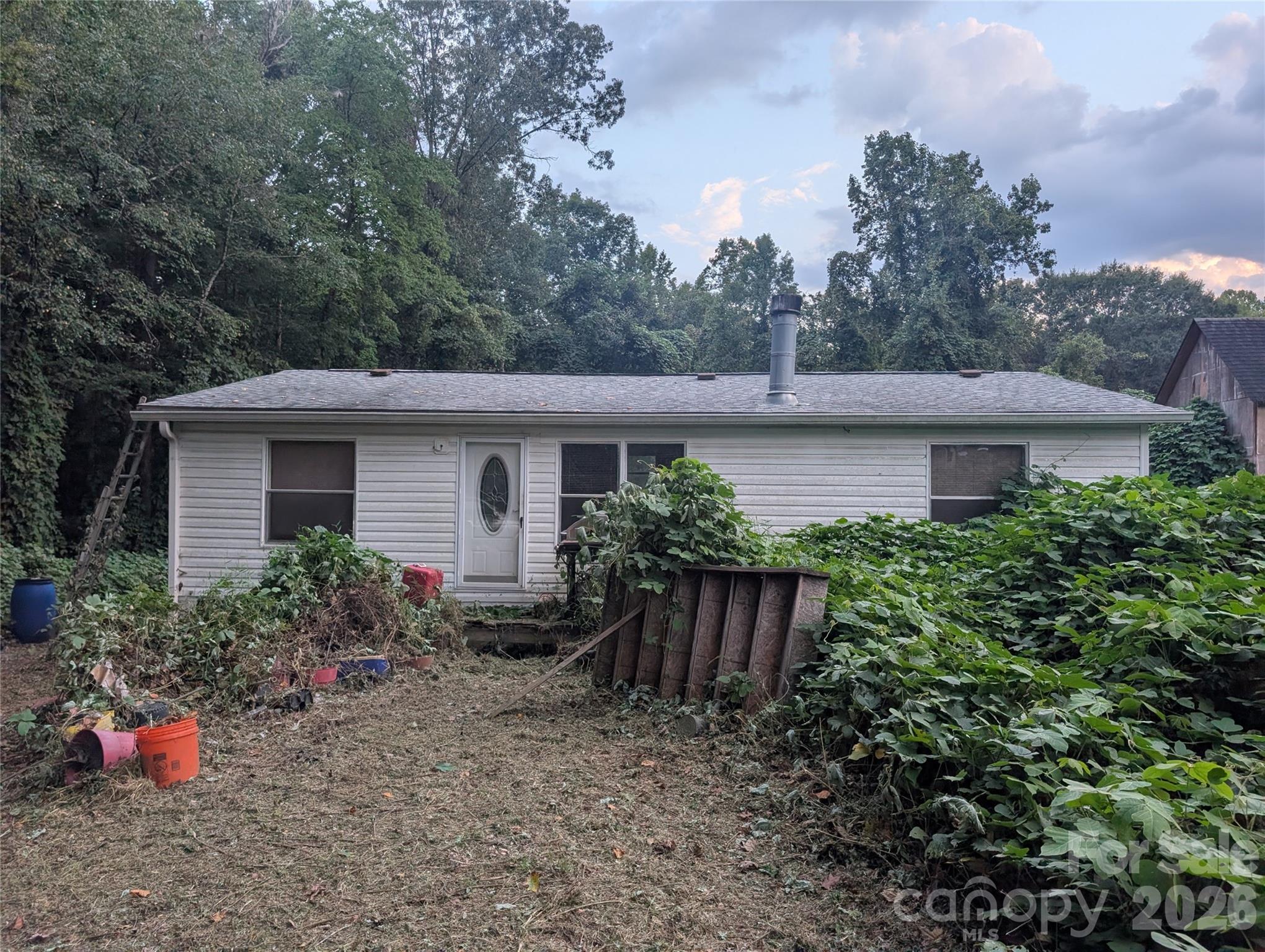 5732 Daybrook Court — photo