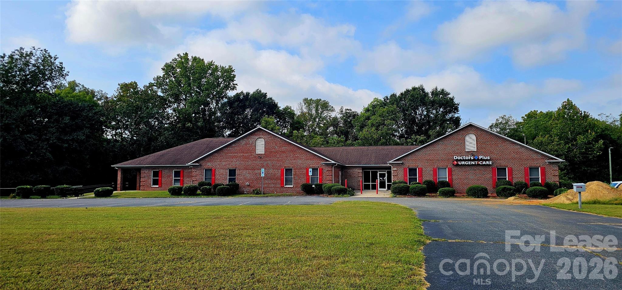 205 Branchview Drive NE — photo