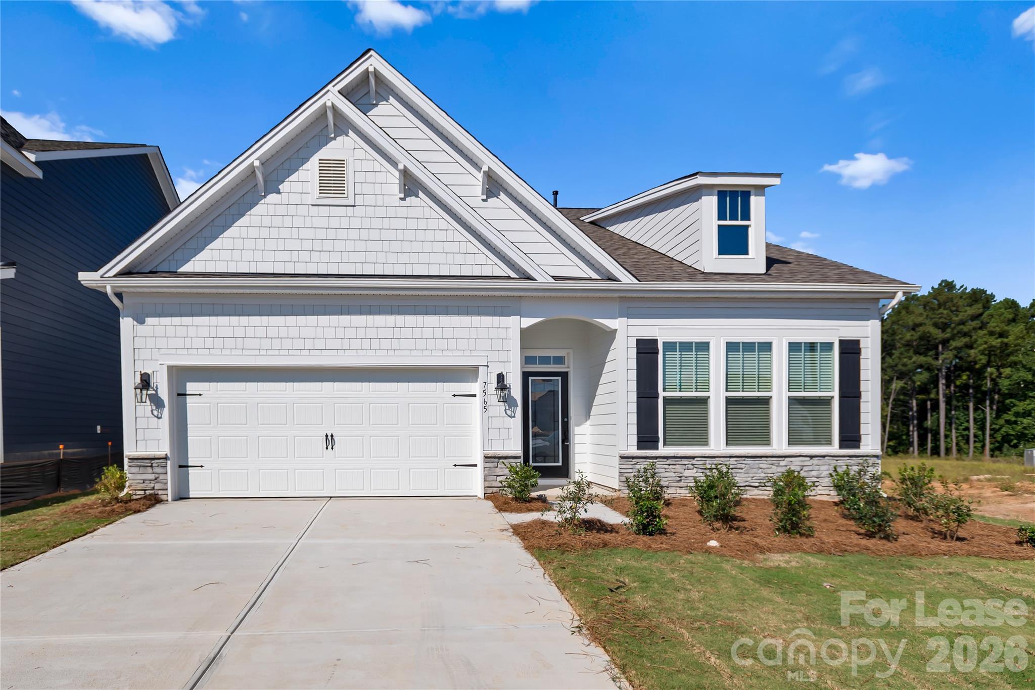 7565 Bainbridge Road Unit 702 — photo
