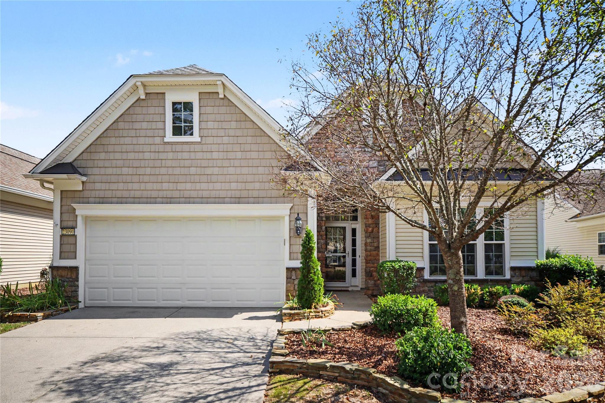 23090 Kingfisher Drive — photo