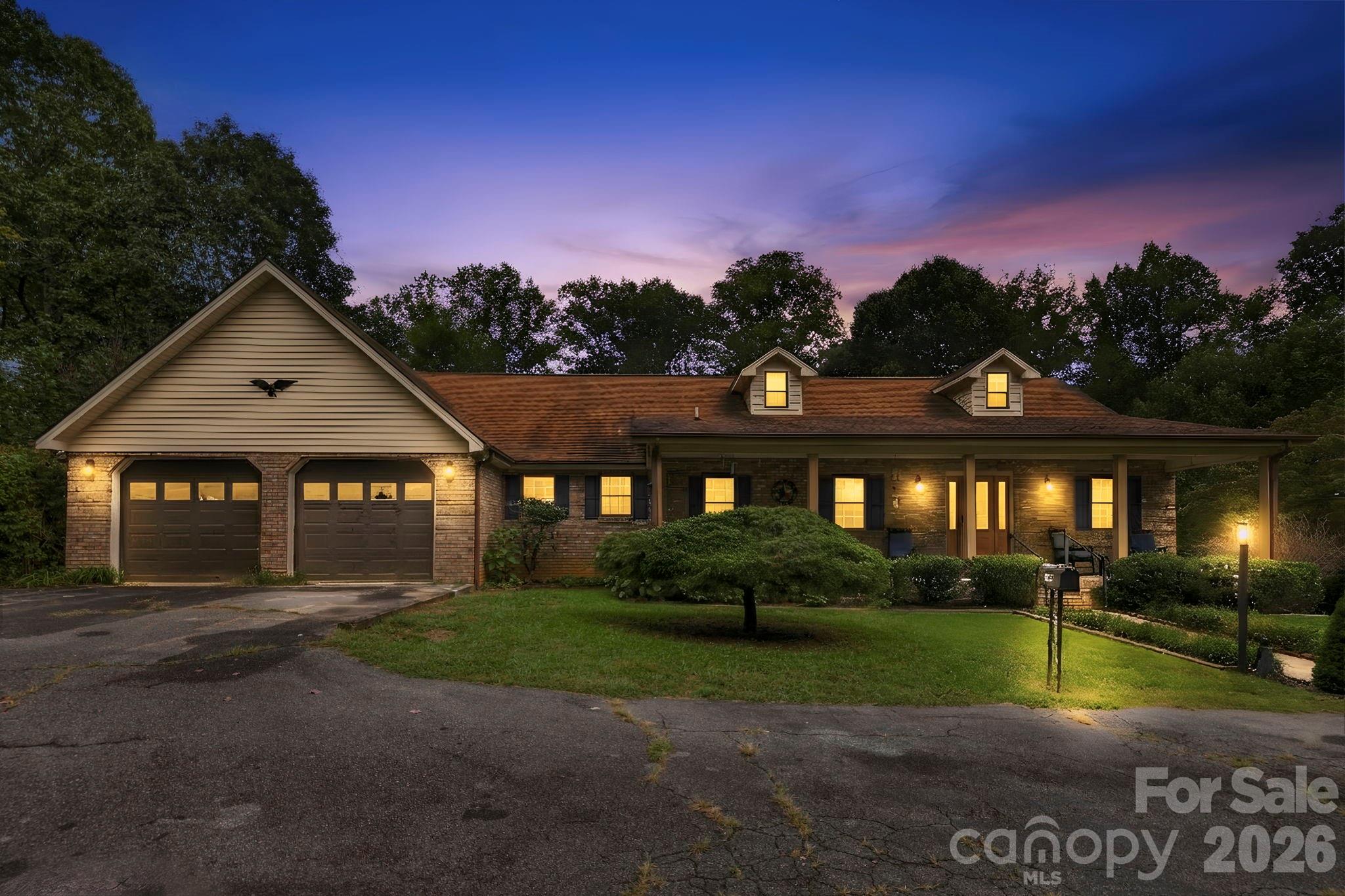 1079 Dupont Road — photo