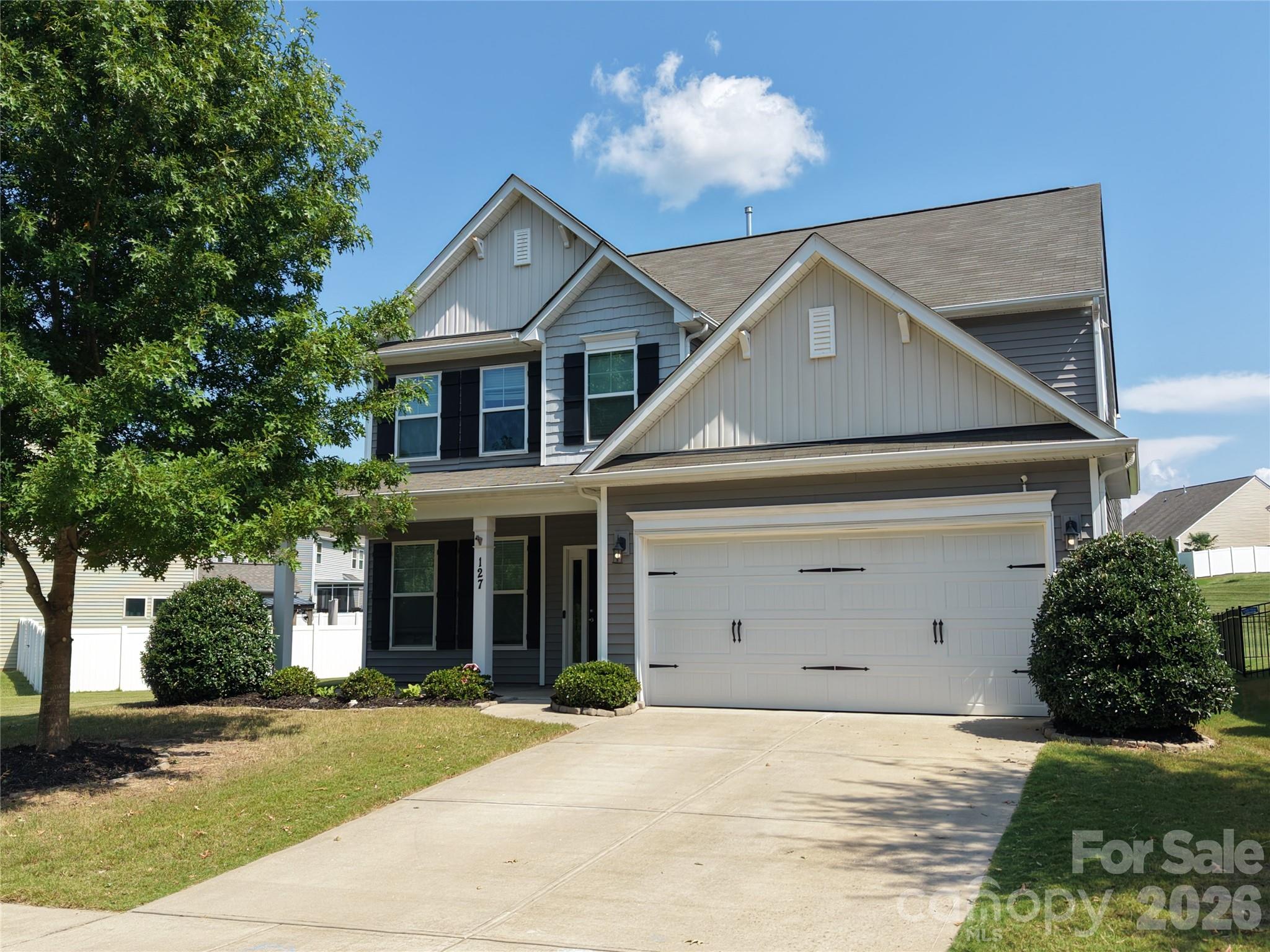 127 Lantern Acres Drive — photo