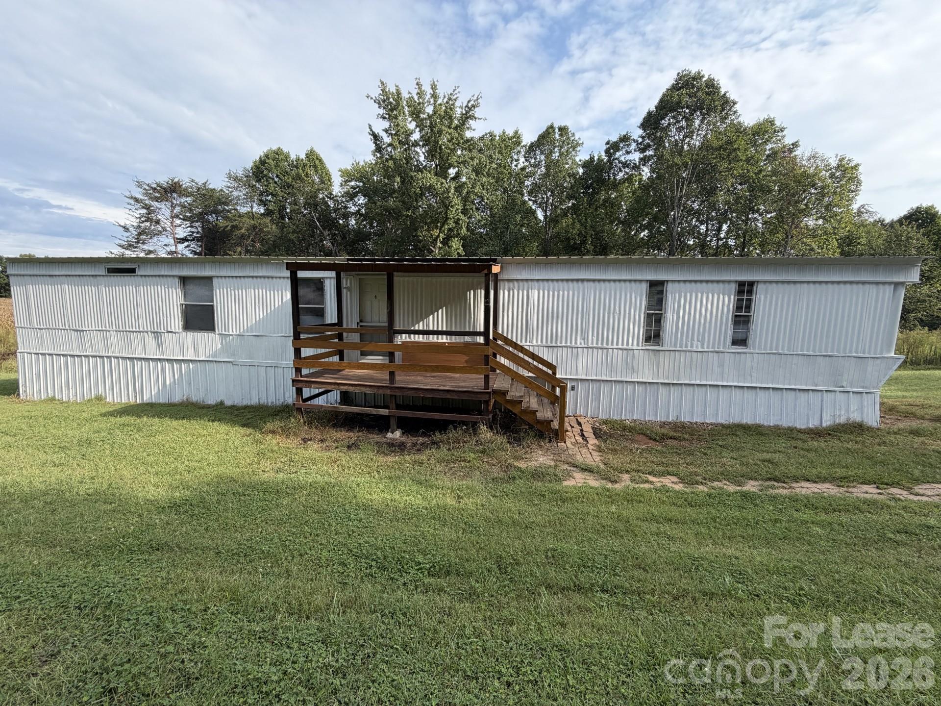 118 Ricks Lane — photo