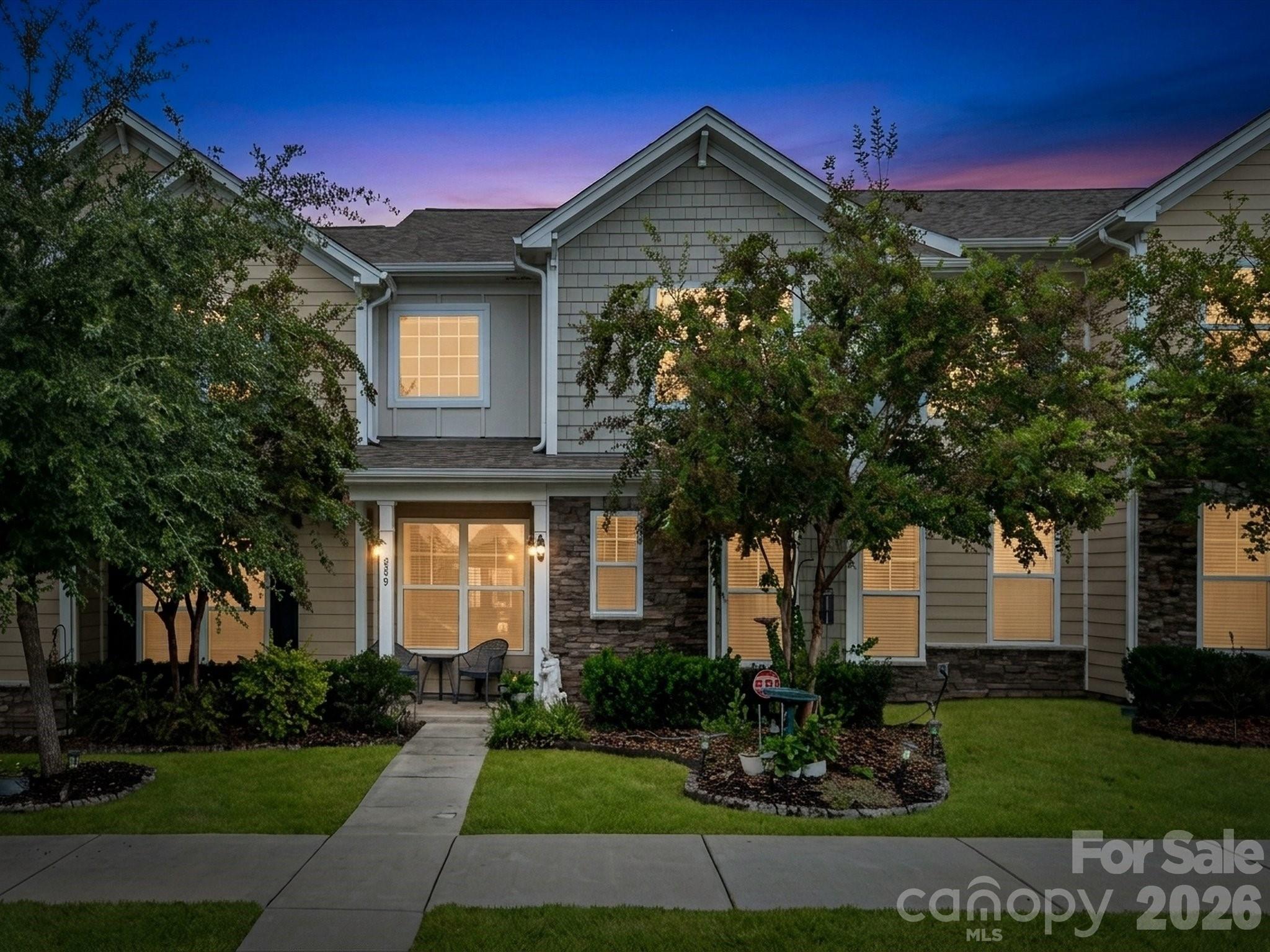 859 Pennington Drive — photo