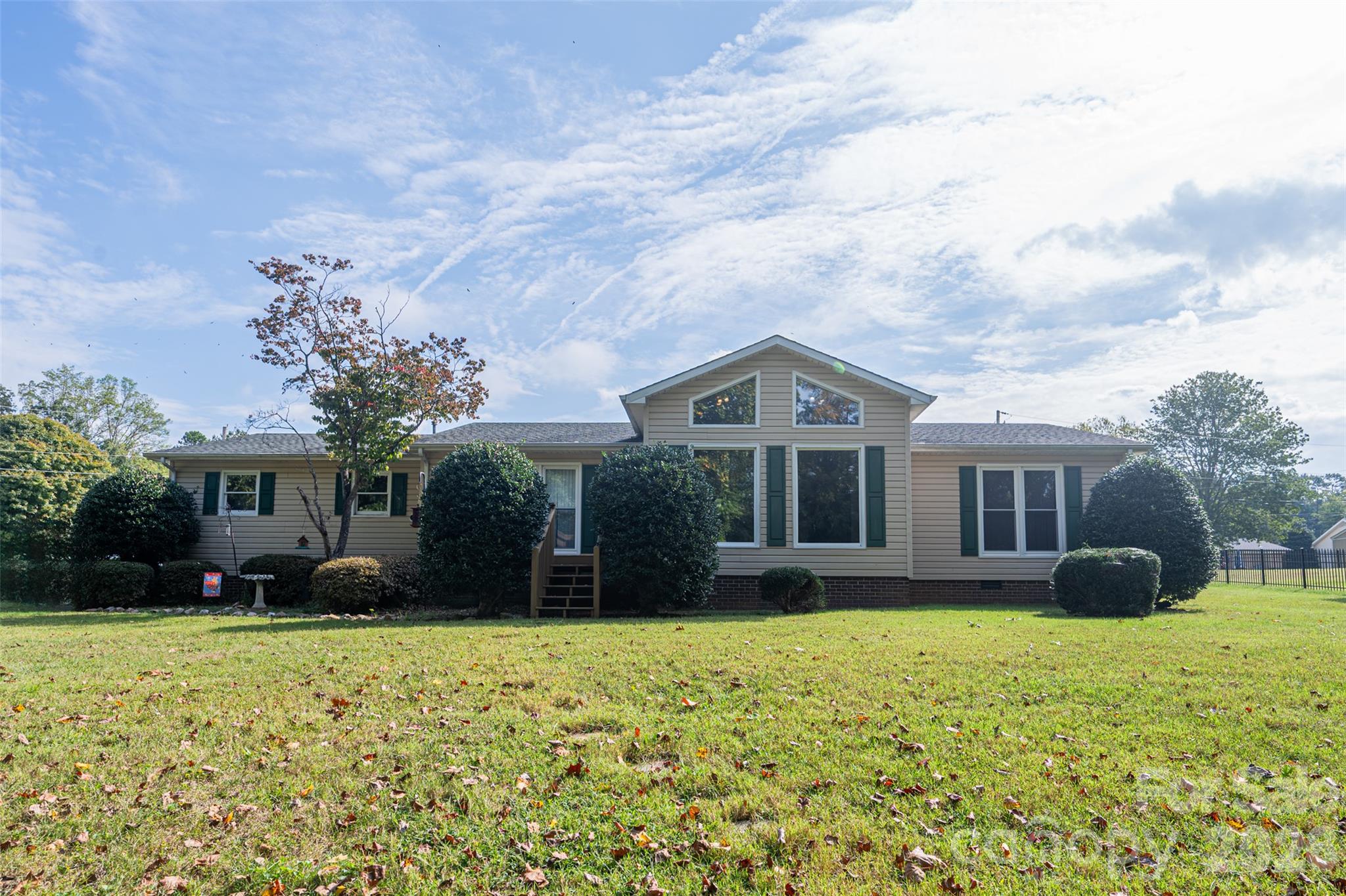 1440 Barbara Drive — photo