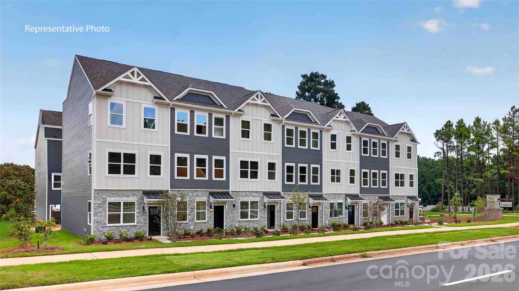 5108 S Tryon Street — photo