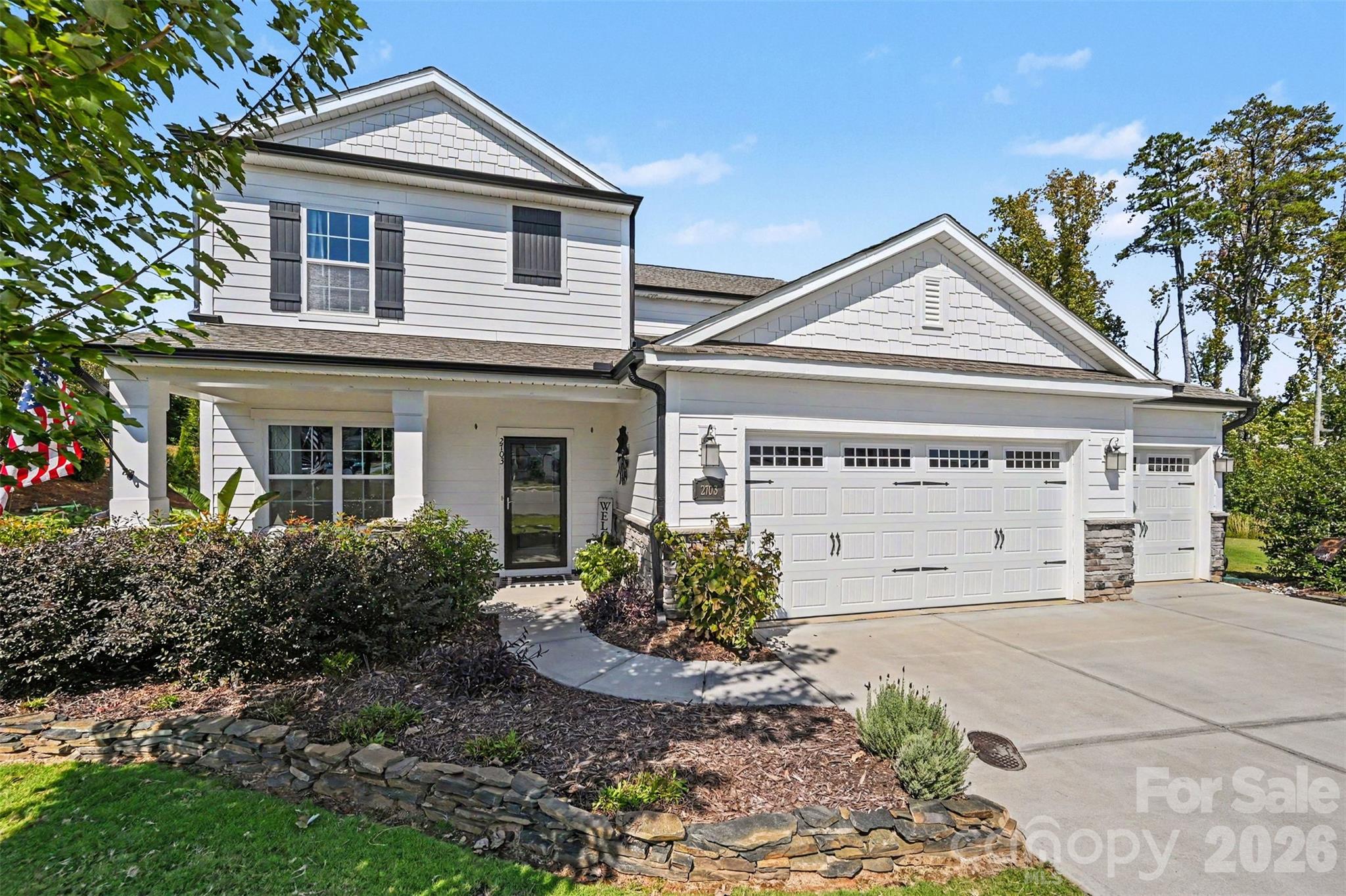 2703 Wedgewood Court — photo