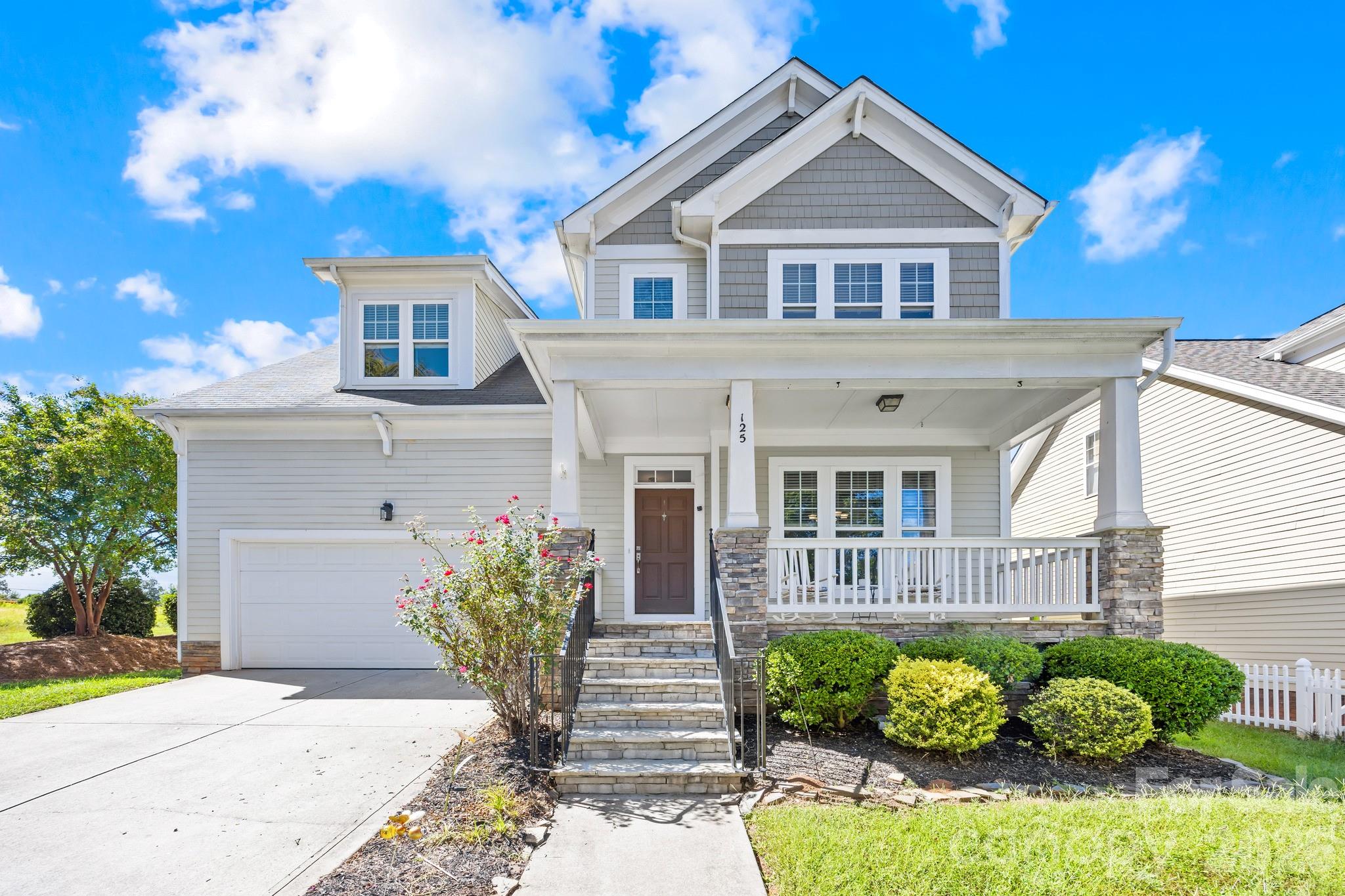 125 Water Oak Drive — photo