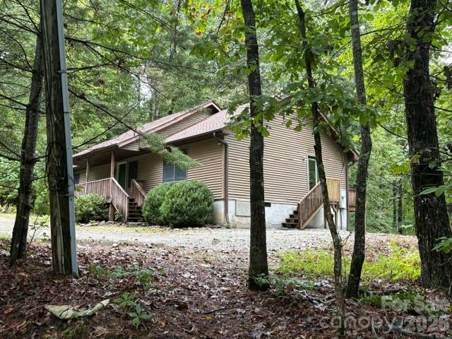 20 Pheasant Run Road — photo