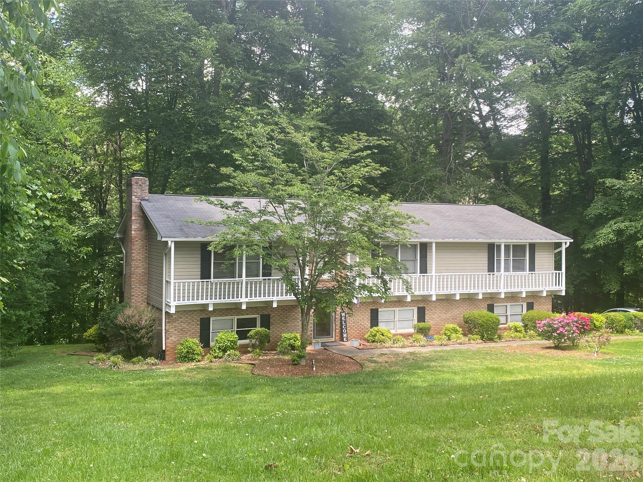 112 Cherokee Drive — photo