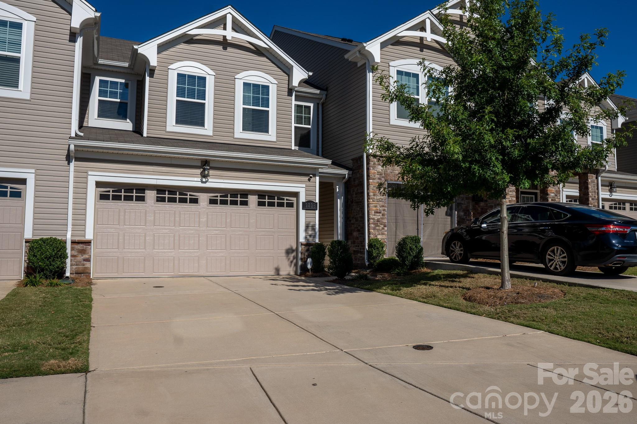 9238 Northfield Crossing Drive — photo