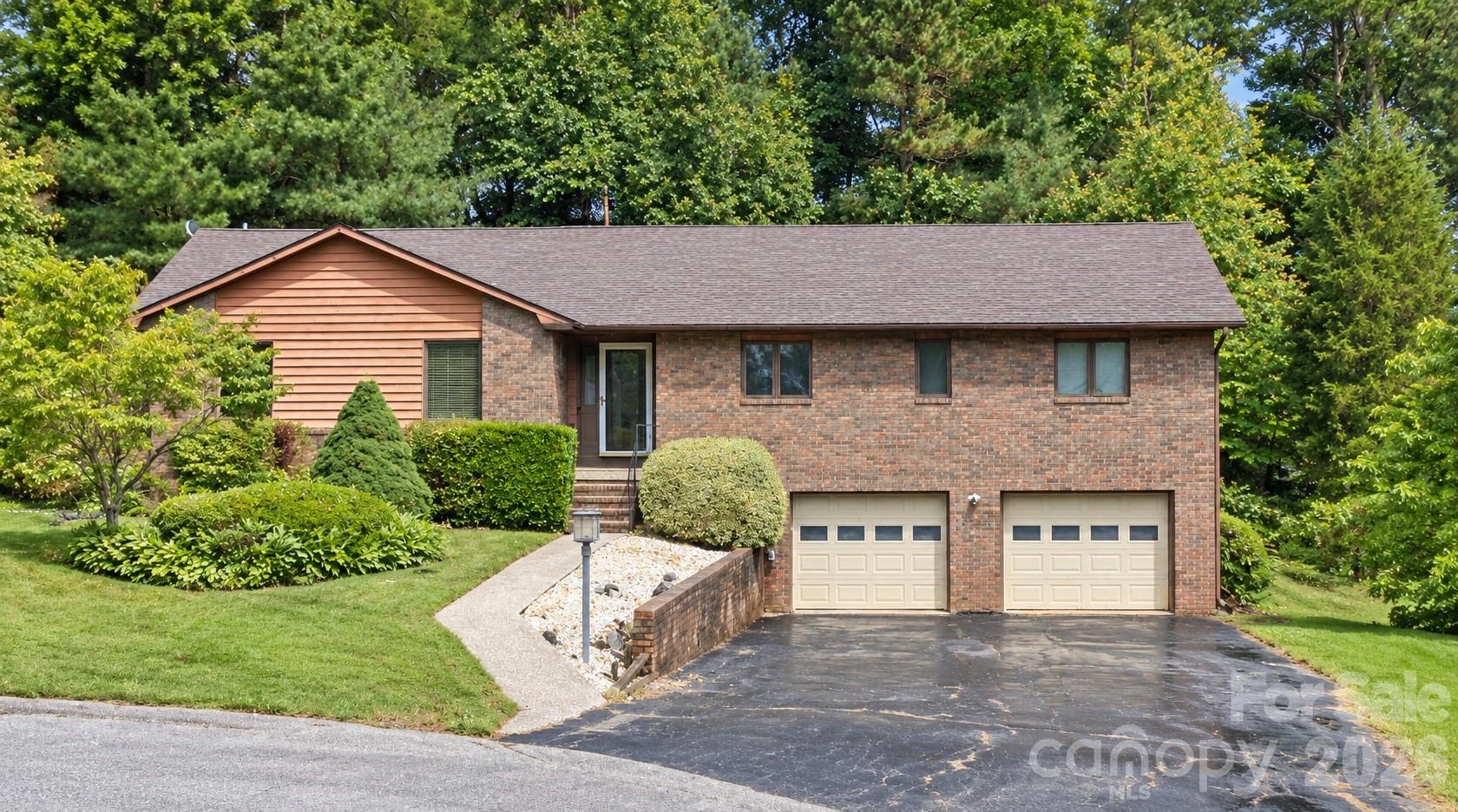 6 Daniel Drive — photo