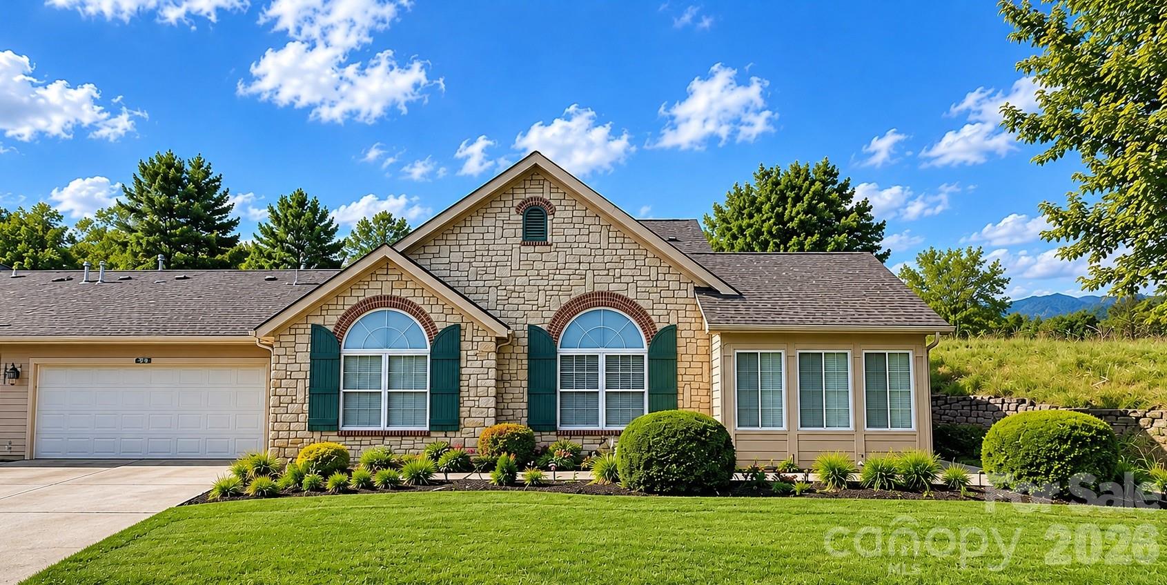 76 Mountain Meadow Circle — photo