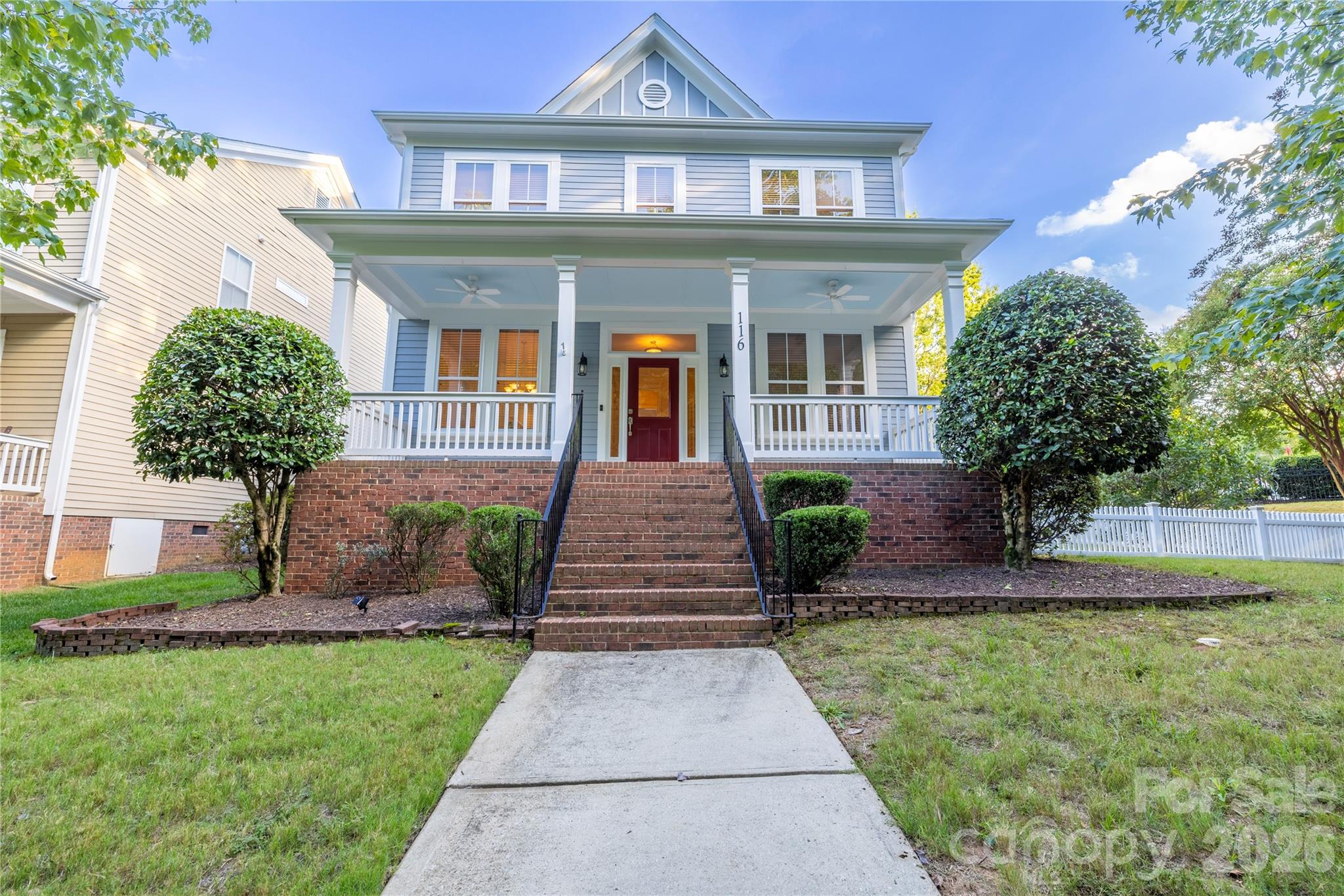116 Gresham Lane — photo