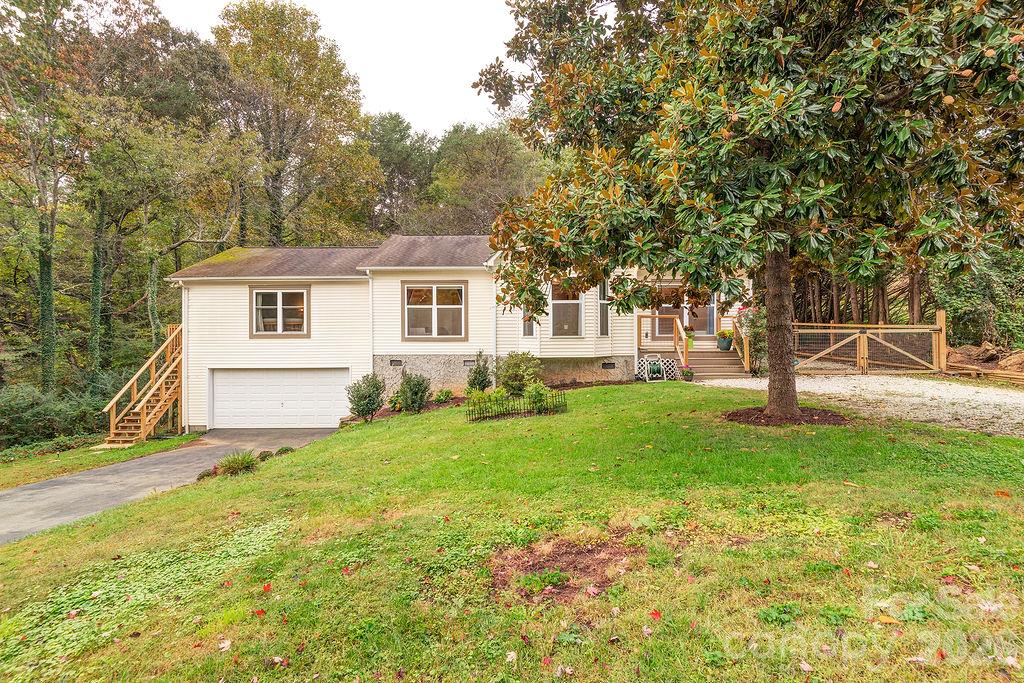 5 Parkway Creek Drive — photo